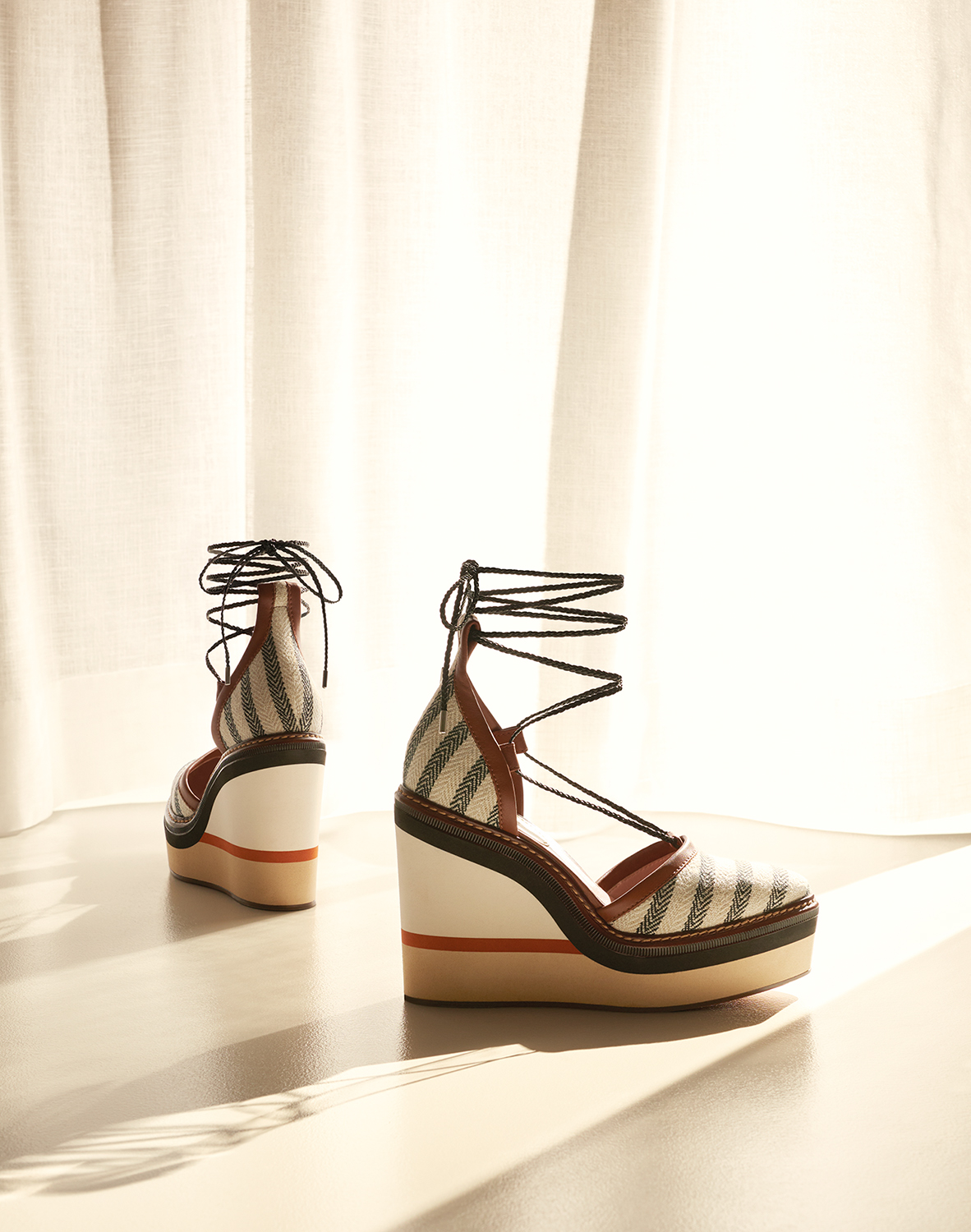 Photography，fashion，advertisement，