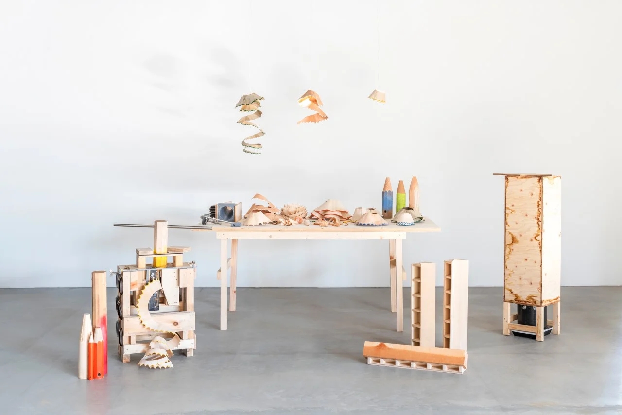 Knife sharpener，huge，product design，Art，Lampshade，