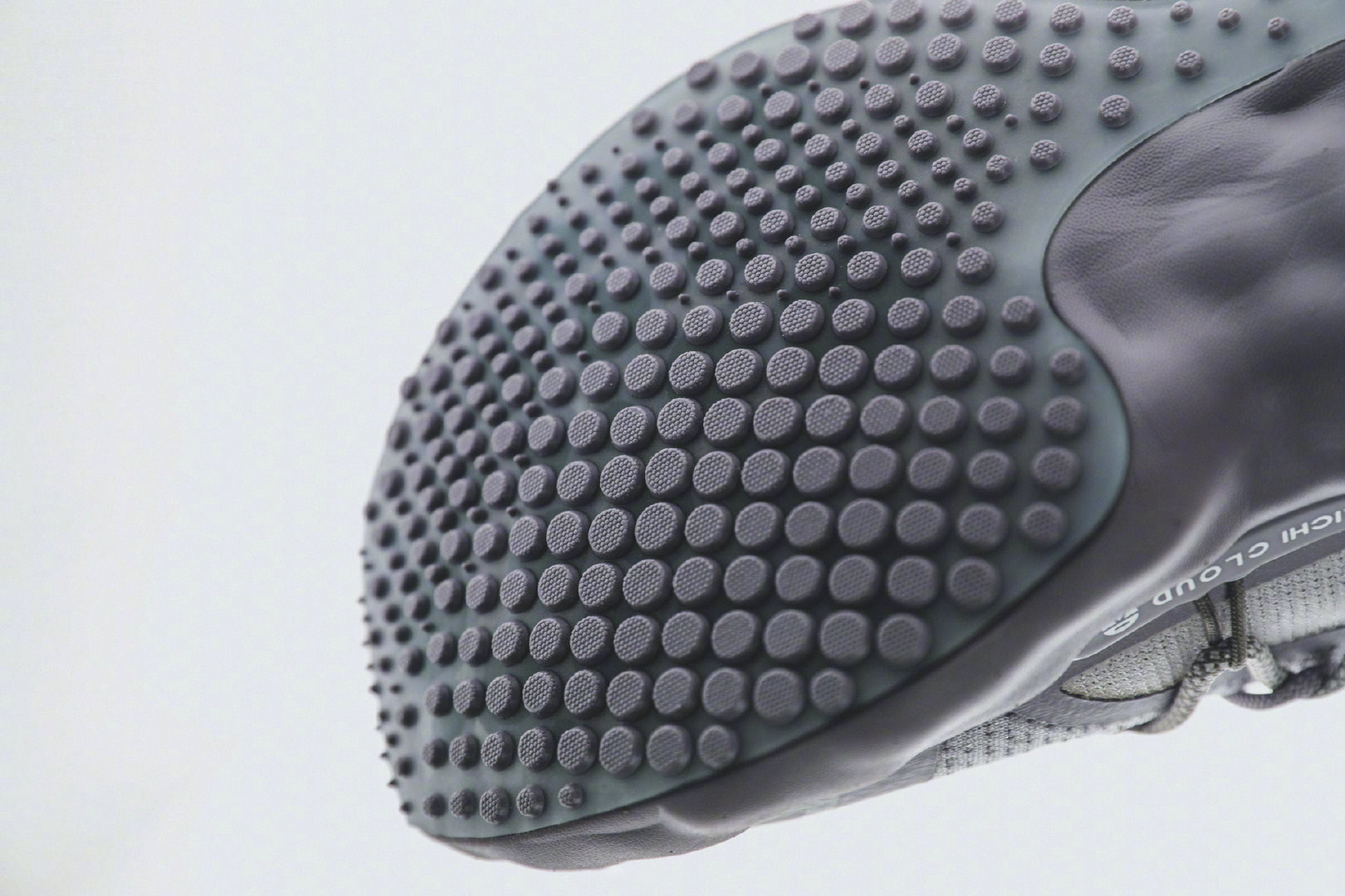 kui cai，Tai chi cloud R-1，Sneaker design，product design，PEAK brand，Taichi technology，