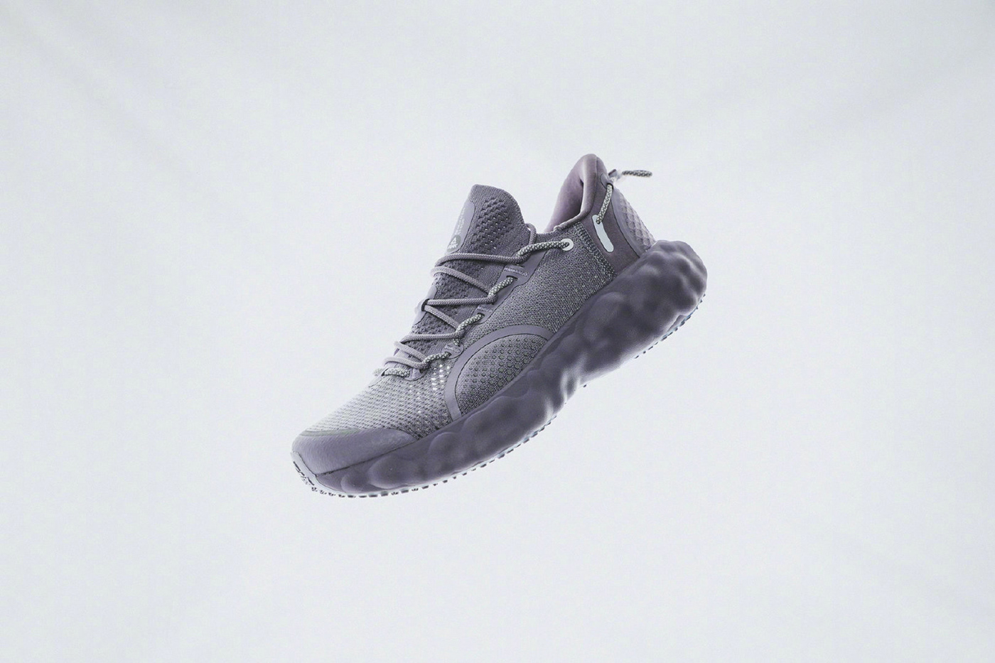 kui cai，Tai chi cloud R-1，Sneaker design，product design，PEAK brand，Taichi technology，