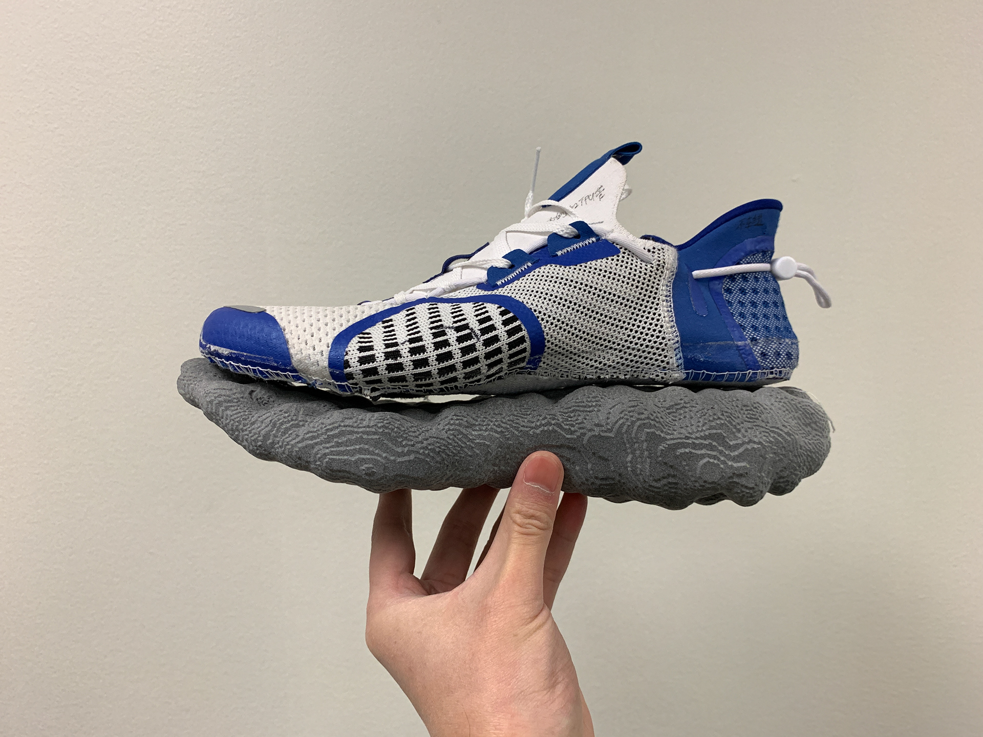 kui cai，Tai chi cloud R-1，Sneaker design，product design，PEAK brand，Taichi technology，