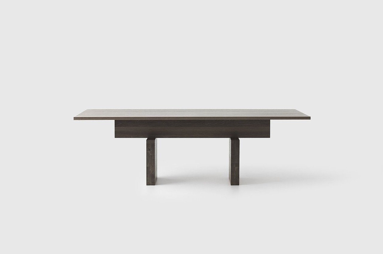 Flat dining table，product design，Easy to assemble，Improve storage，Jamie McLellan，