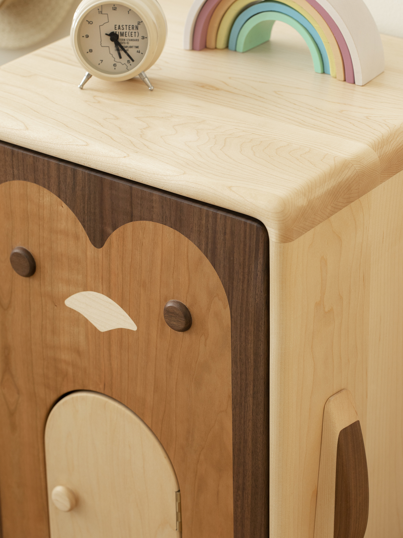 Children's furniture，bedside cupboard，Solid wood furniture，furniture design ，Original design，