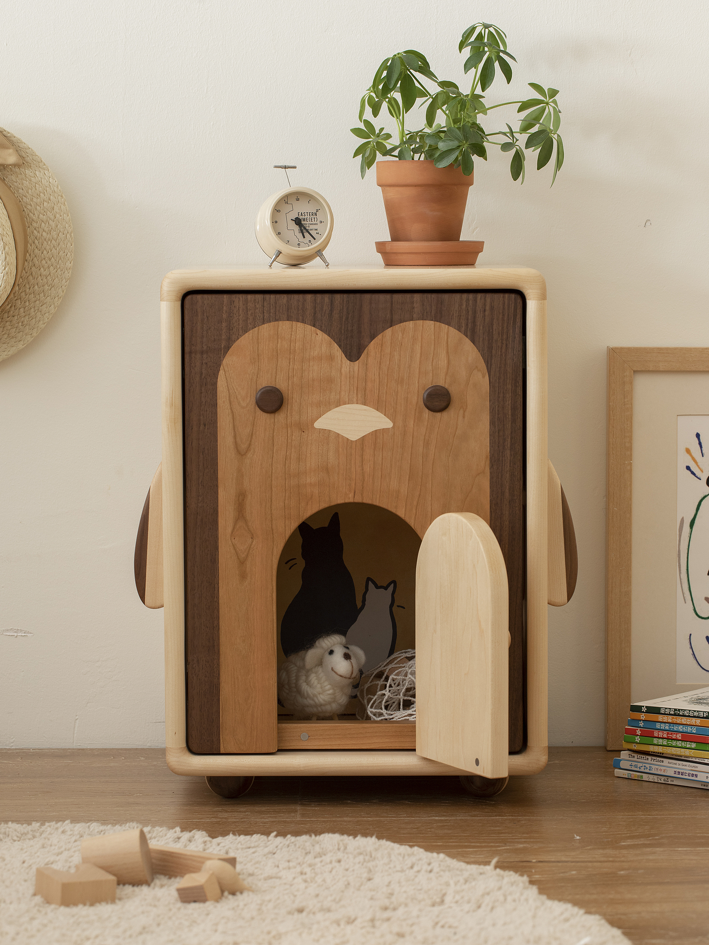 Children's furniture，bedside cupboard，Solid wood furniture，furniture design ，Original design，