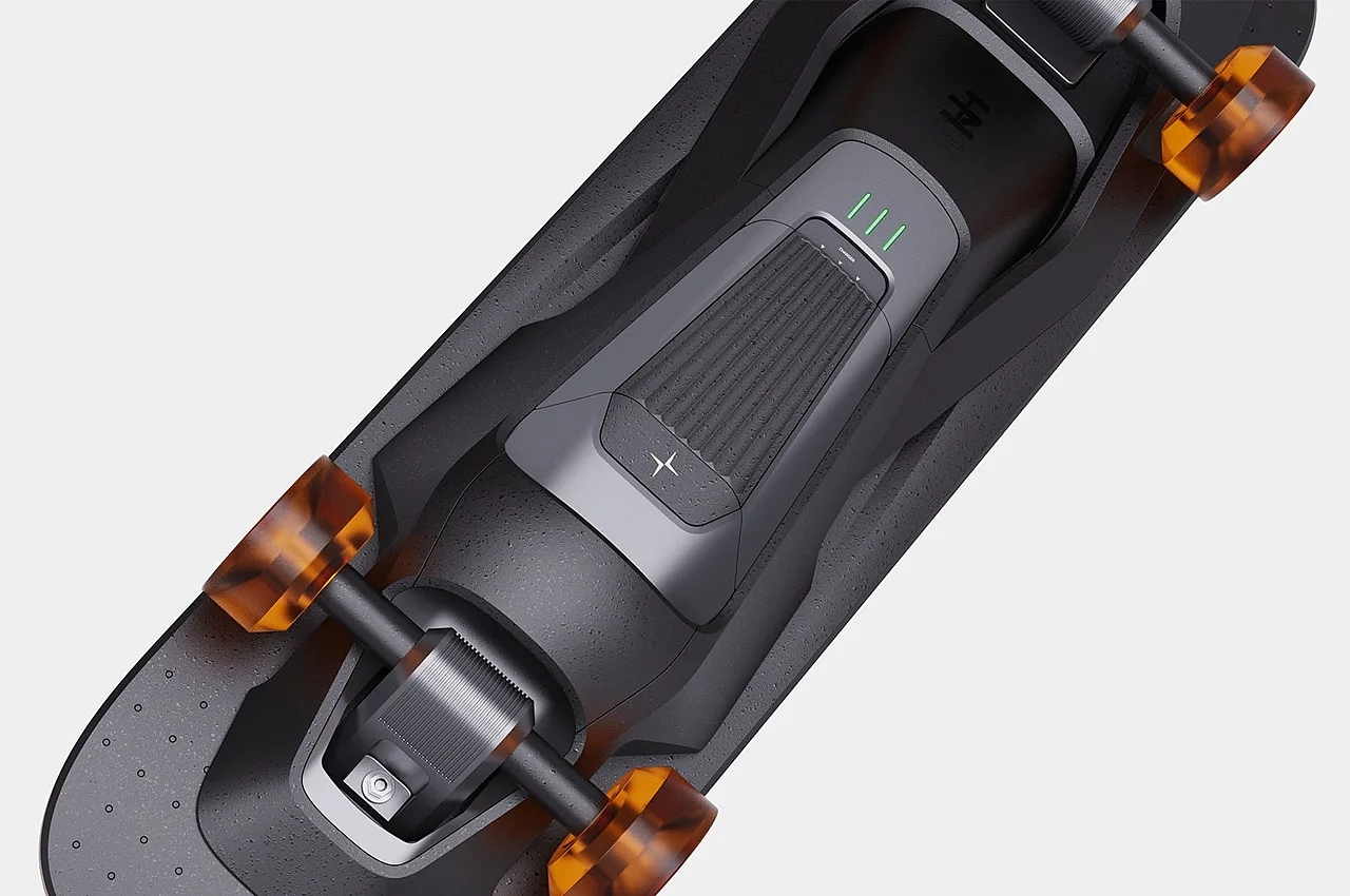 Electric skateboard，Carbon fiber material，3d，Matte，