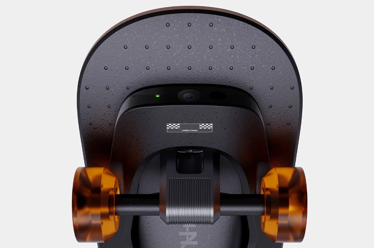 Electric skateboard，Carbon fiber material，3d，Matte，