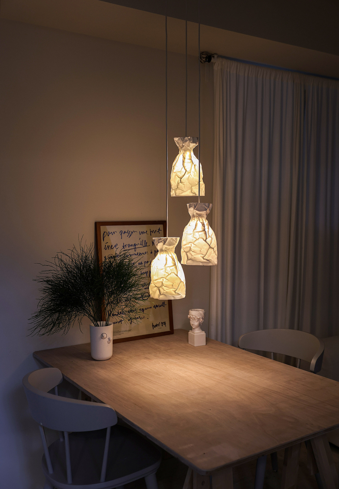 a chandelier，product design，Appearance design，exquisite，
