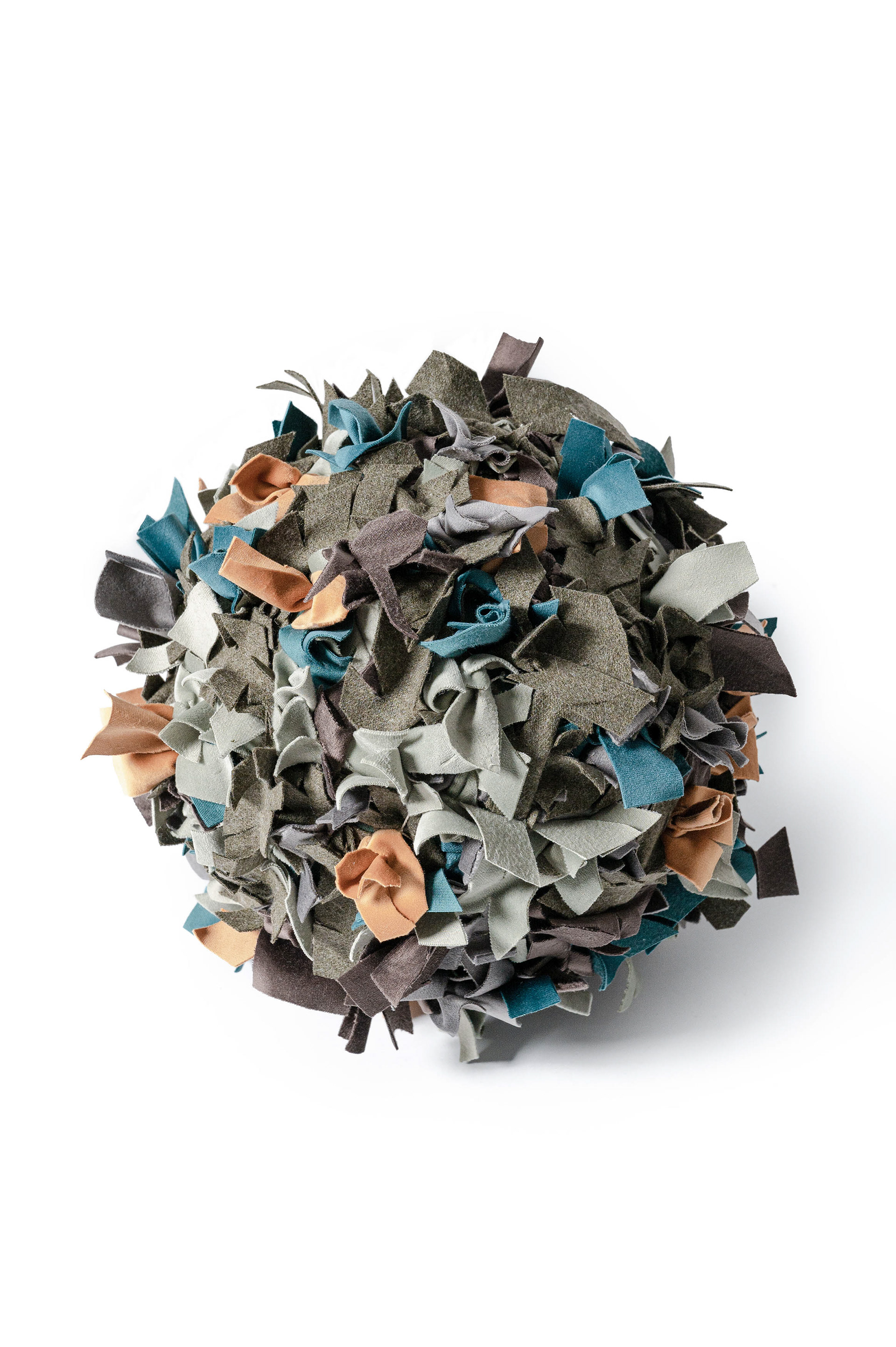 Kateryna Sokolova，NOOM home，product design，Ukraine，Warfare，