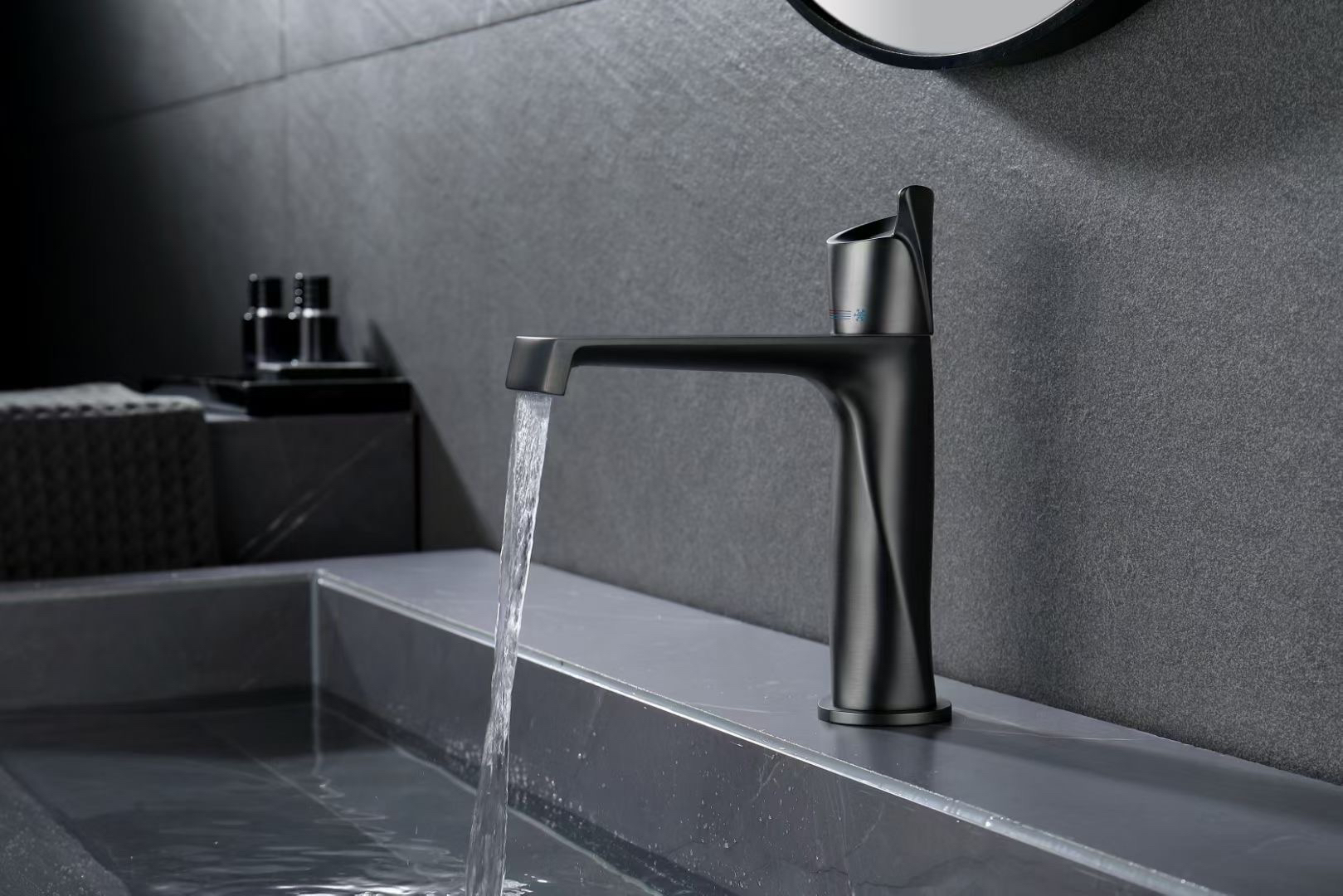 Bathroom cabinet faucet，Small waterfall，Big shower，Series products，