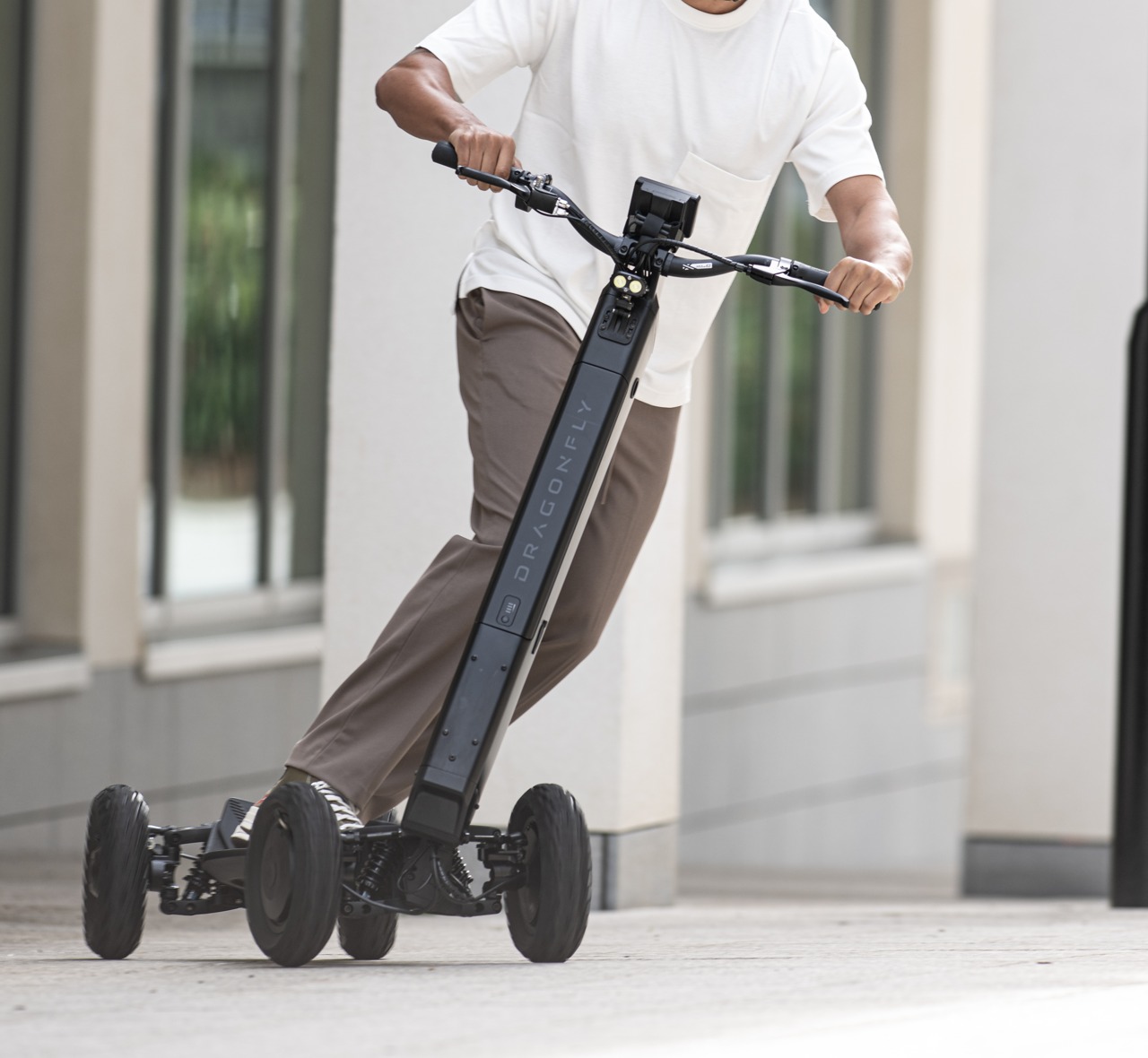 travel，vehicle，product design，Dragonfly，drive，Skate，Electric skateboard，