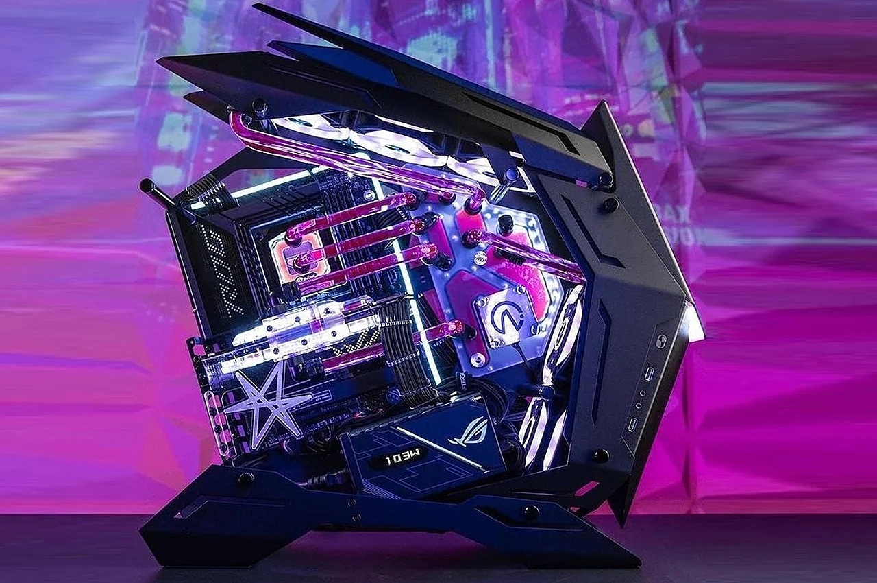 PC case，science fiction，Sense of future，CPU build，