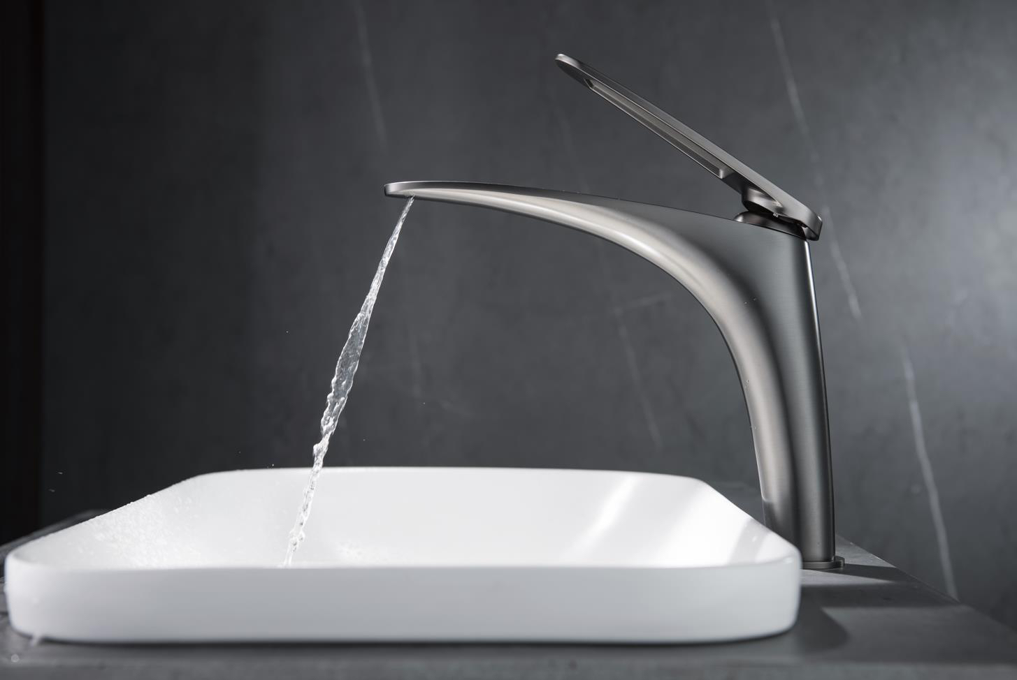 Bathroom cabinet faucet，streamline，