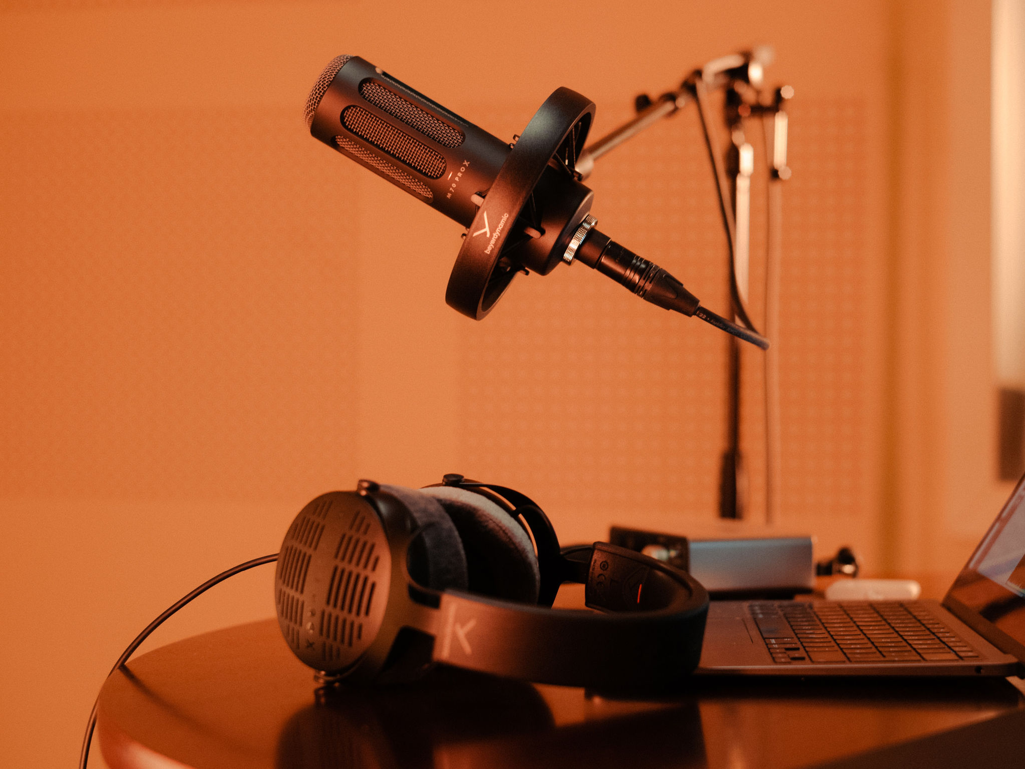 product design，hi-fi equipment，Microphone，