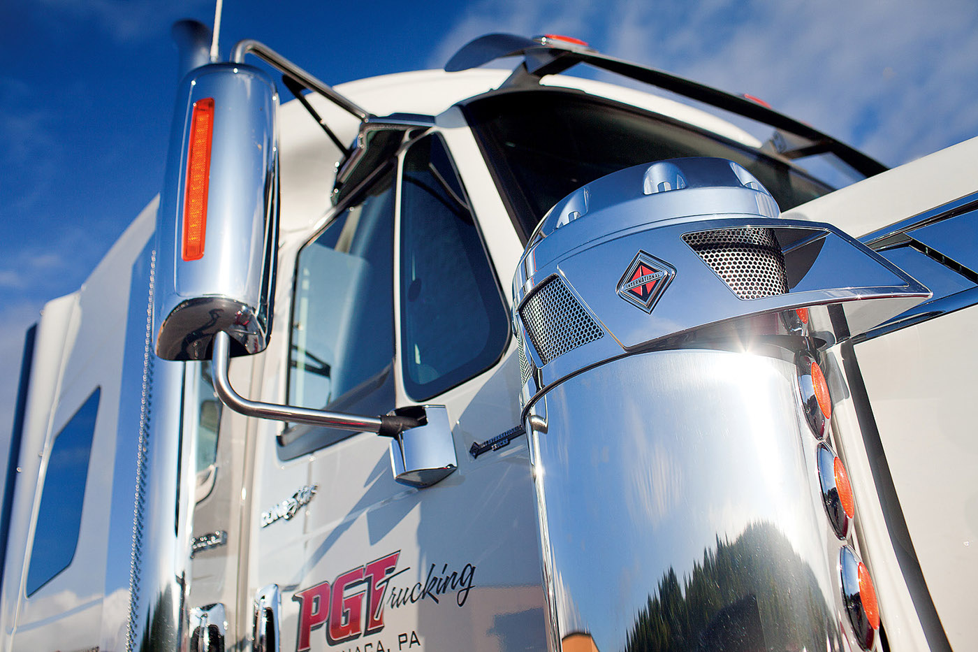 Photography，truck，industrial design，