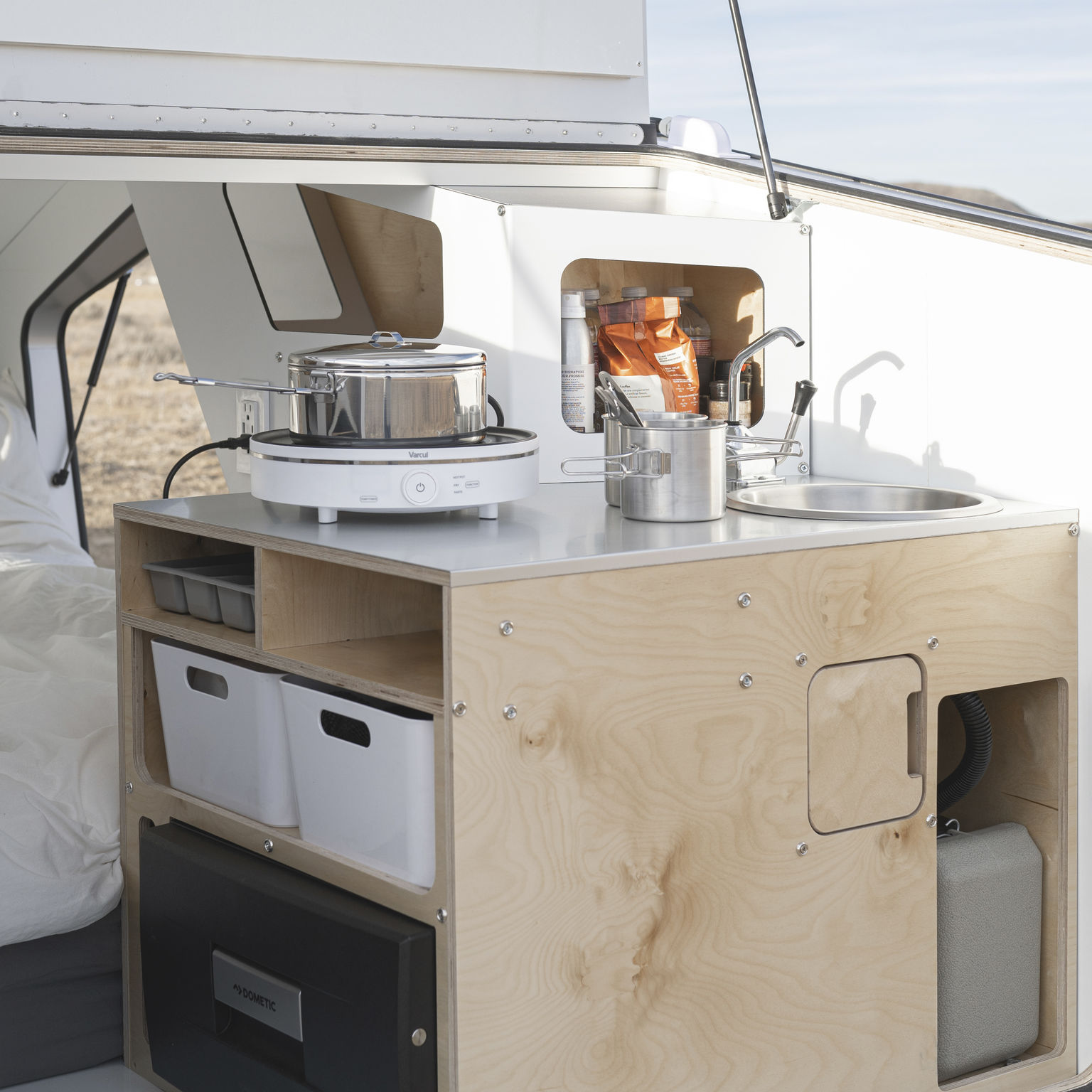 product design，Automobile/transportation，Camping Trailer，