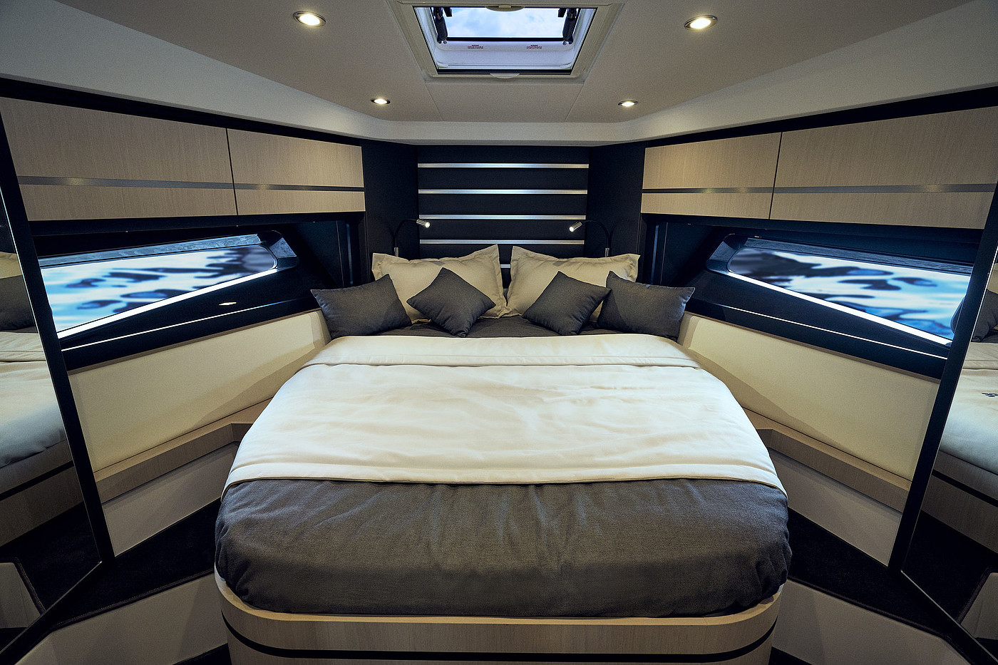 product design，Automobile/transportation，Speedboat，