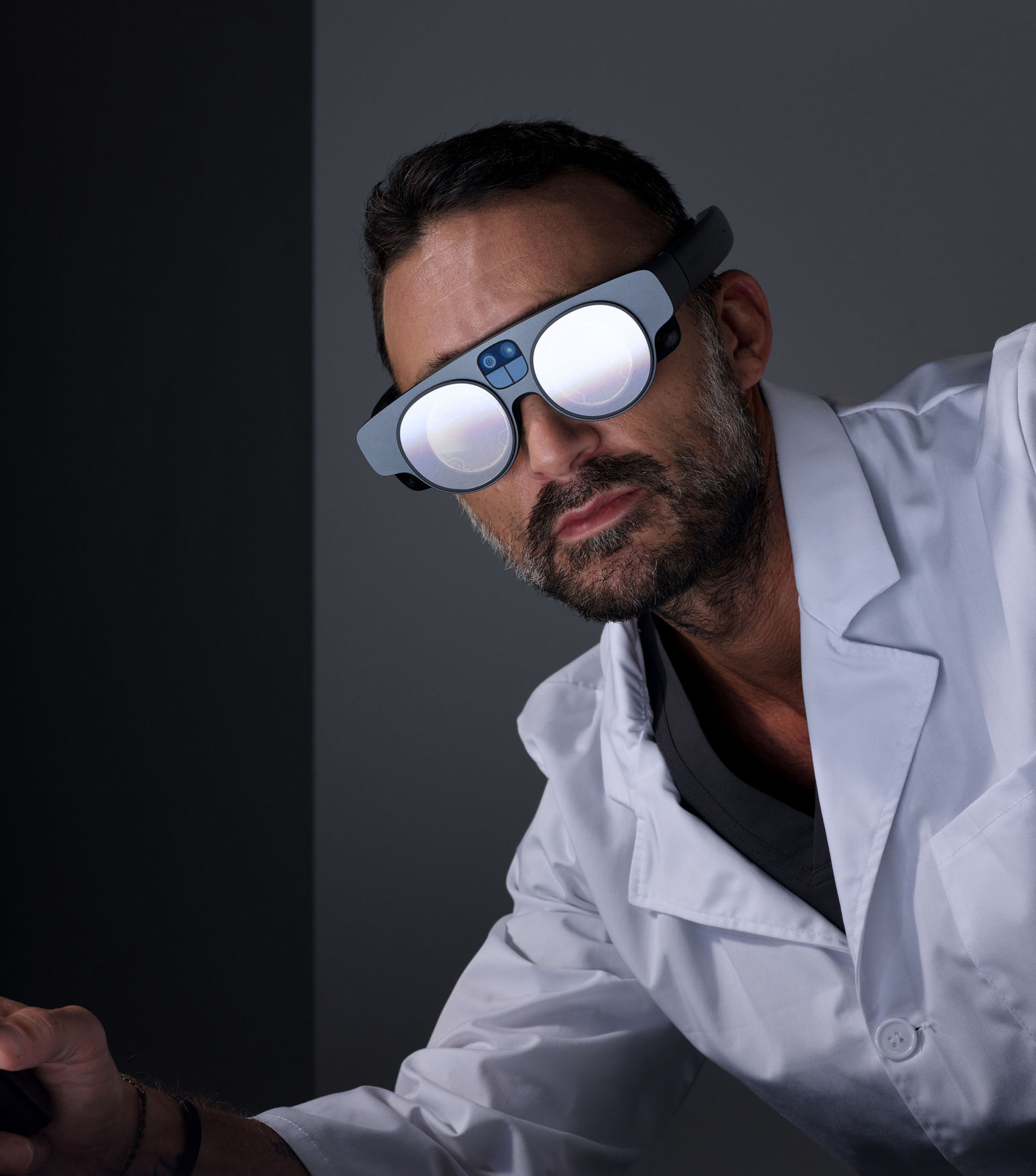 product design，E-sports/virtual reality technology products，Augmented Reality Head-mounted Display，