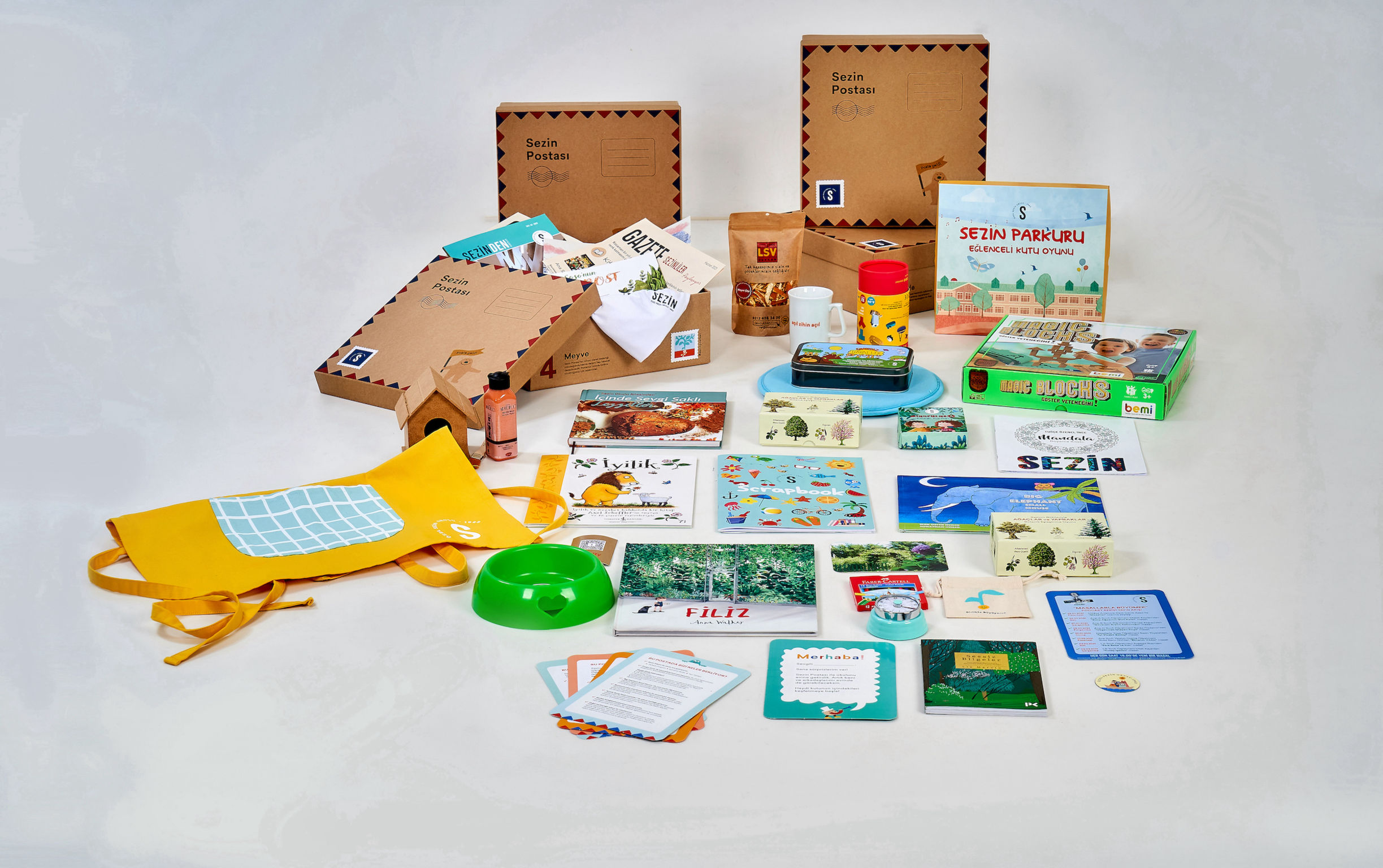 Service design，education，Hybrid learning system，