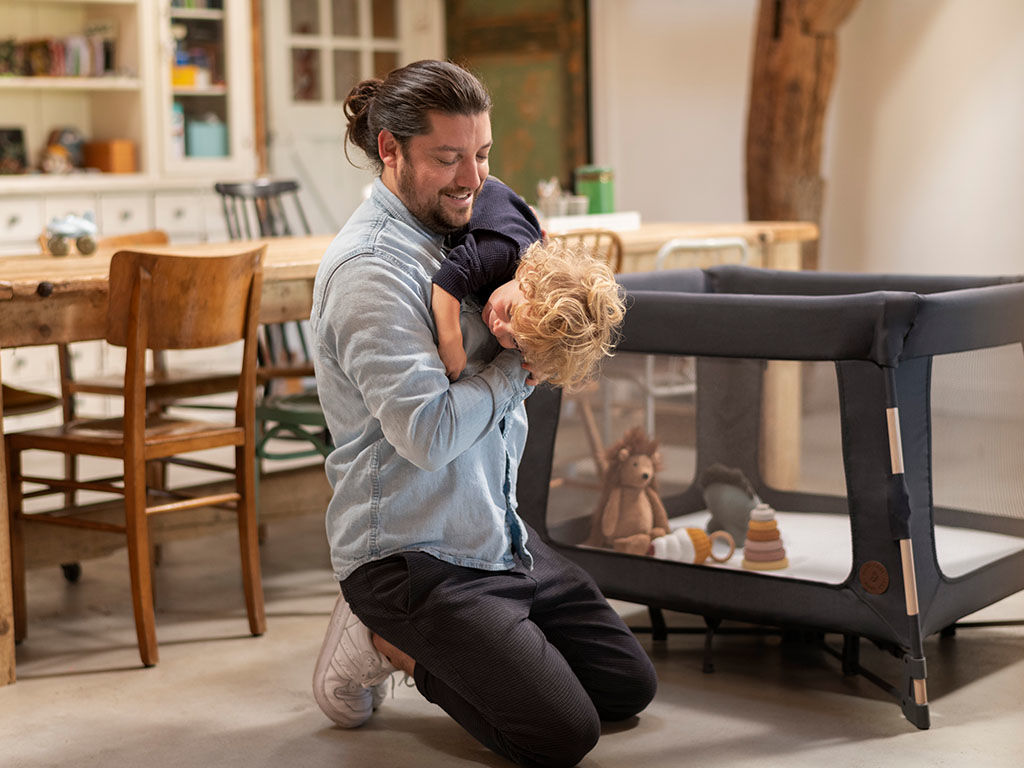 product design，Baby products，Travel crib，