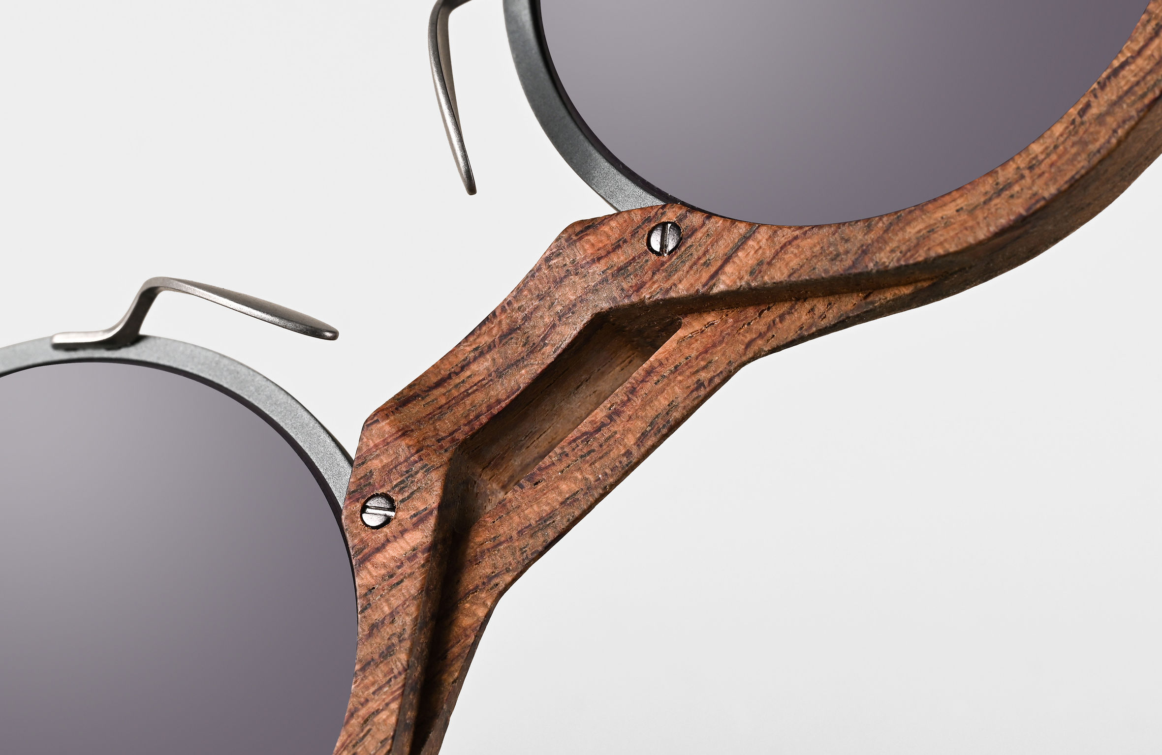 product design，leisure time，glasses，