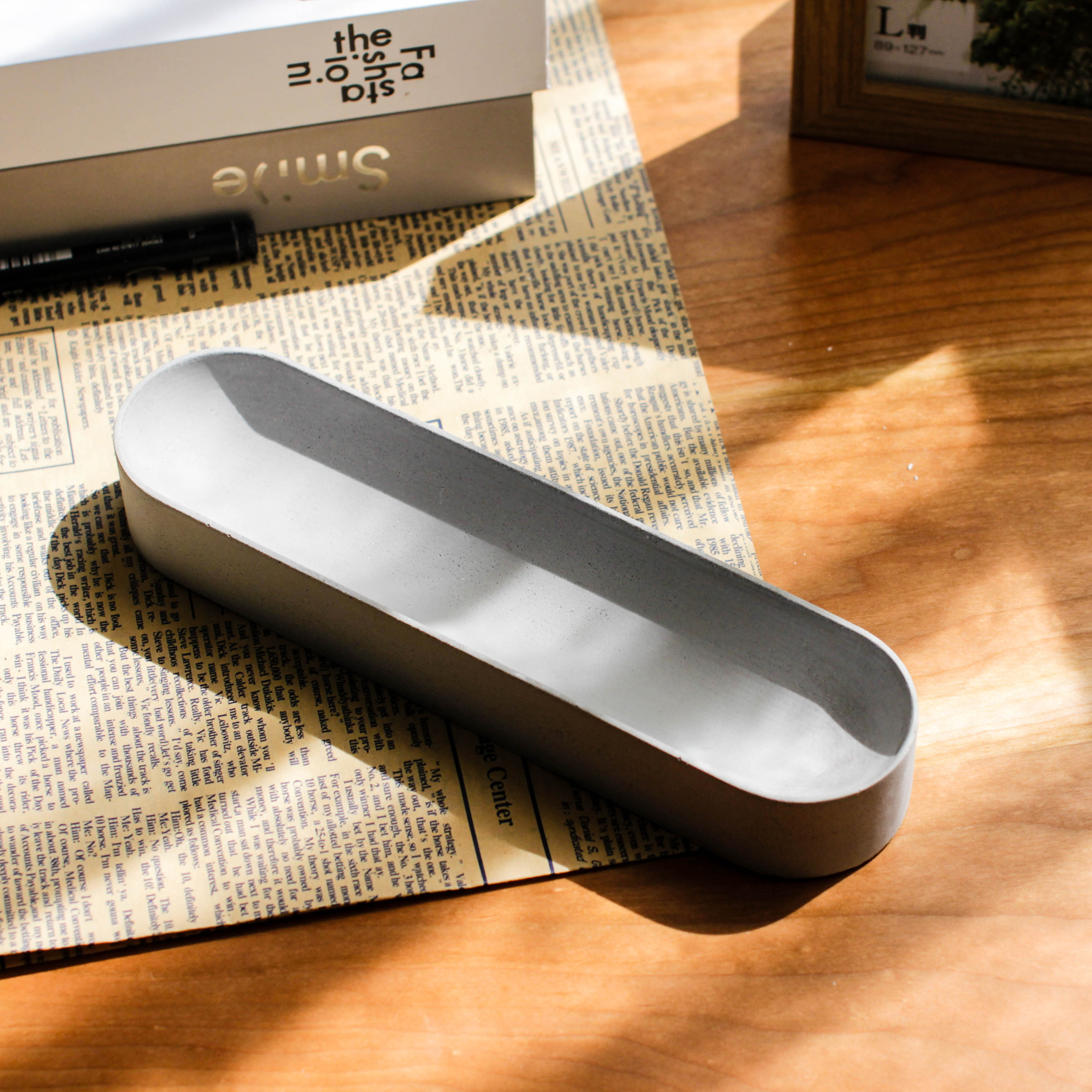 First cow，Clear cement，Pencil case，concrete，original，Pure handmade，