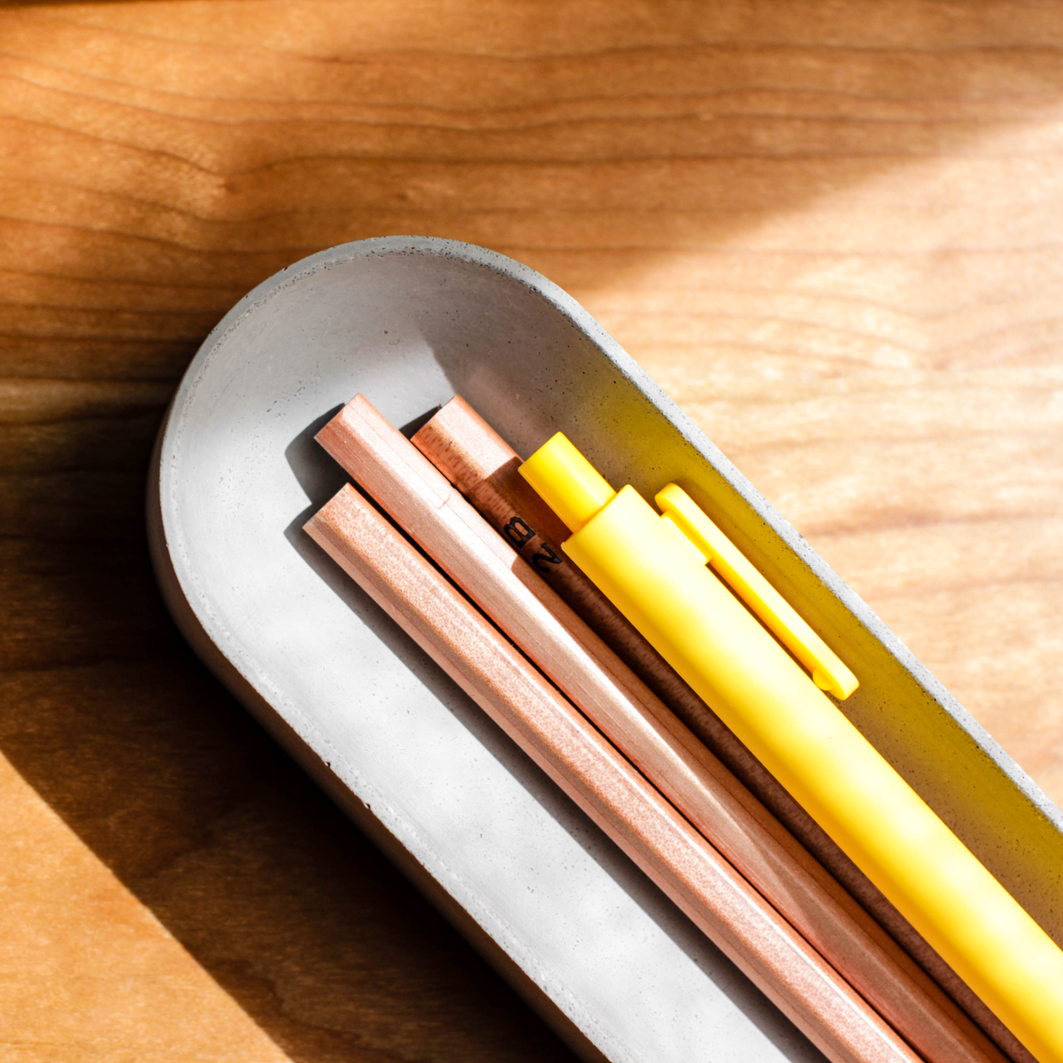 First cow，Clear cement，Pencil case，concrete，original，Pure handmade，