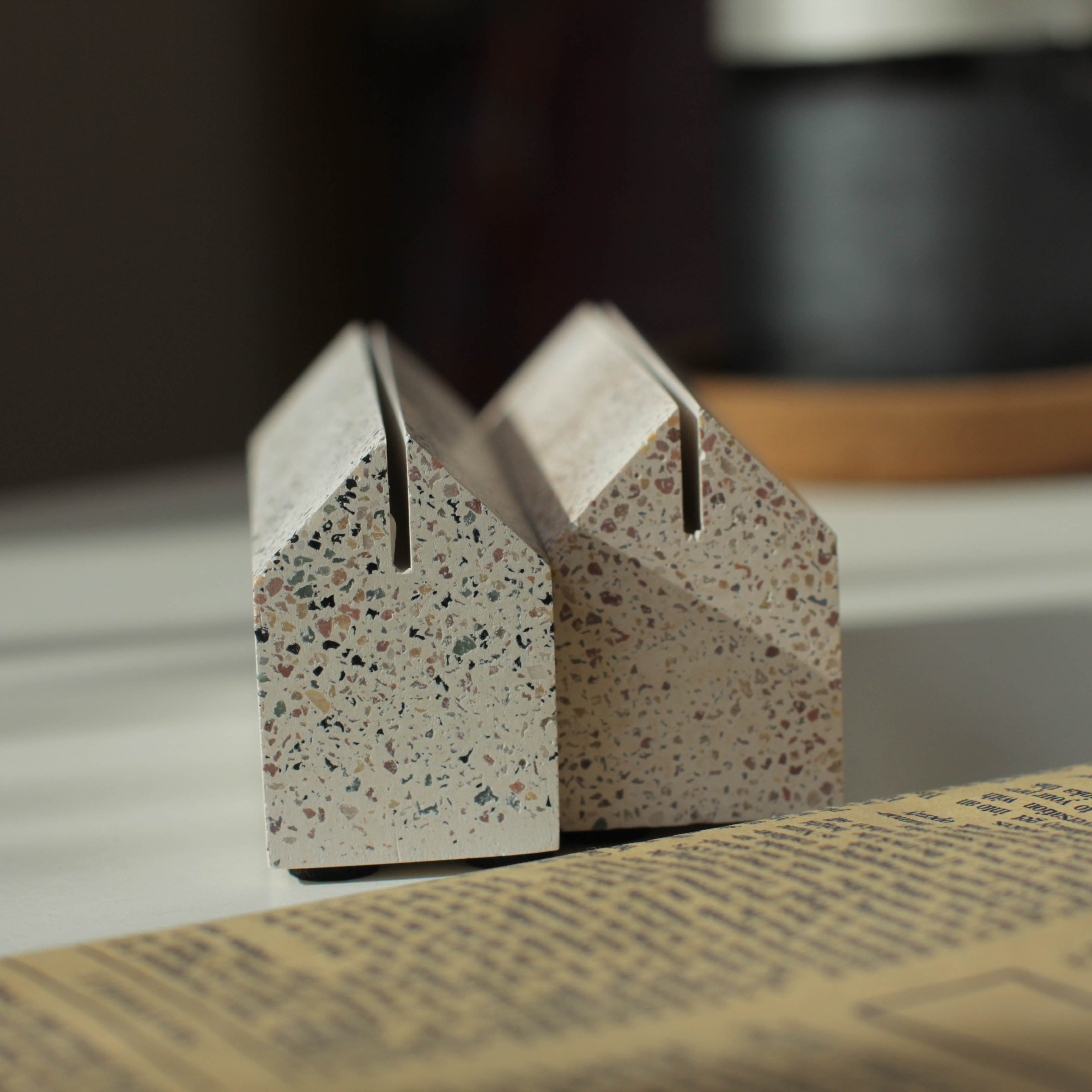 First cow，original，Pure handmade，Terrazzo，Card holder，Business card holder，Clear cement，