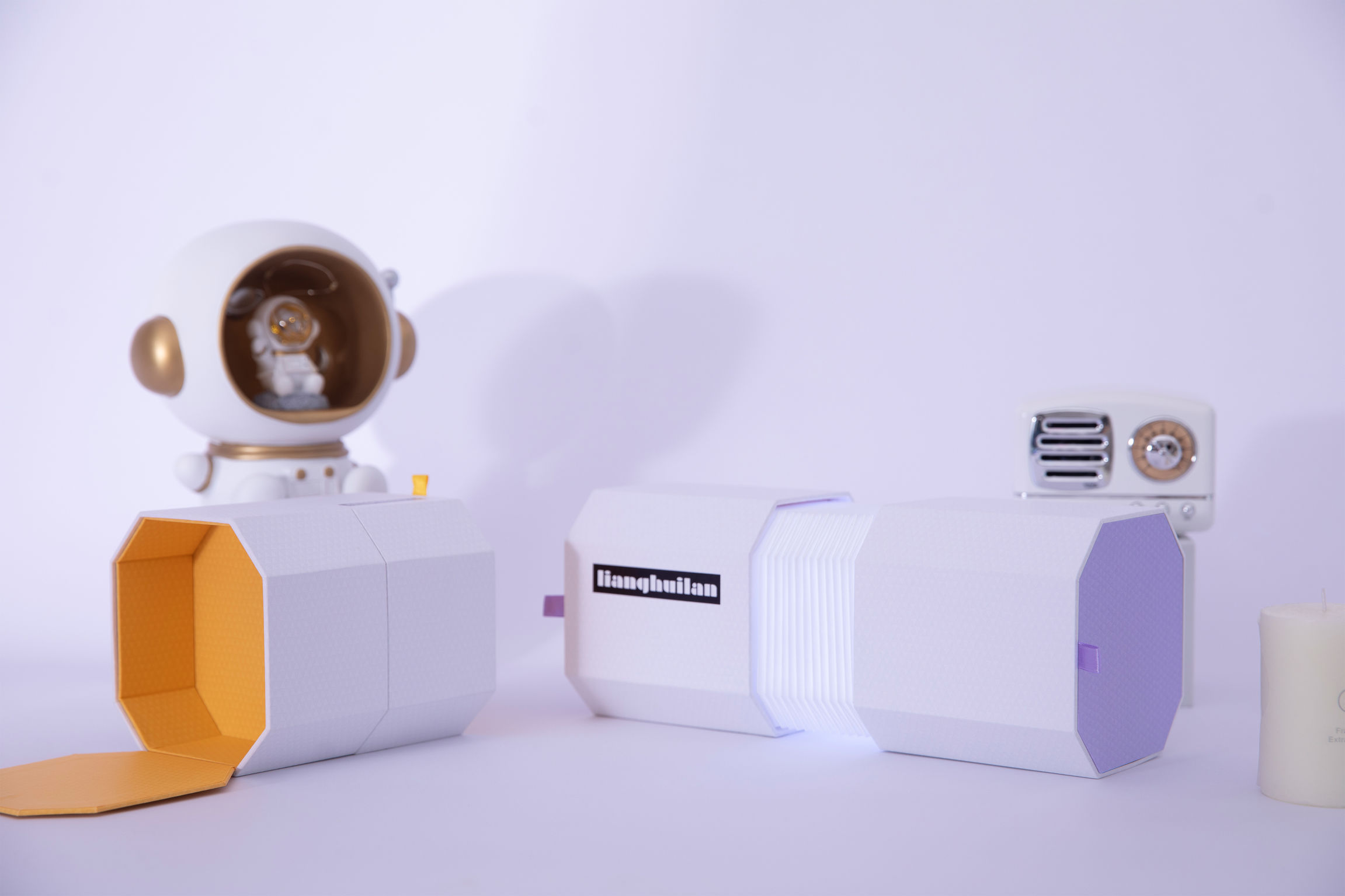 packing design，Consumer products，Origami lamp packaging，