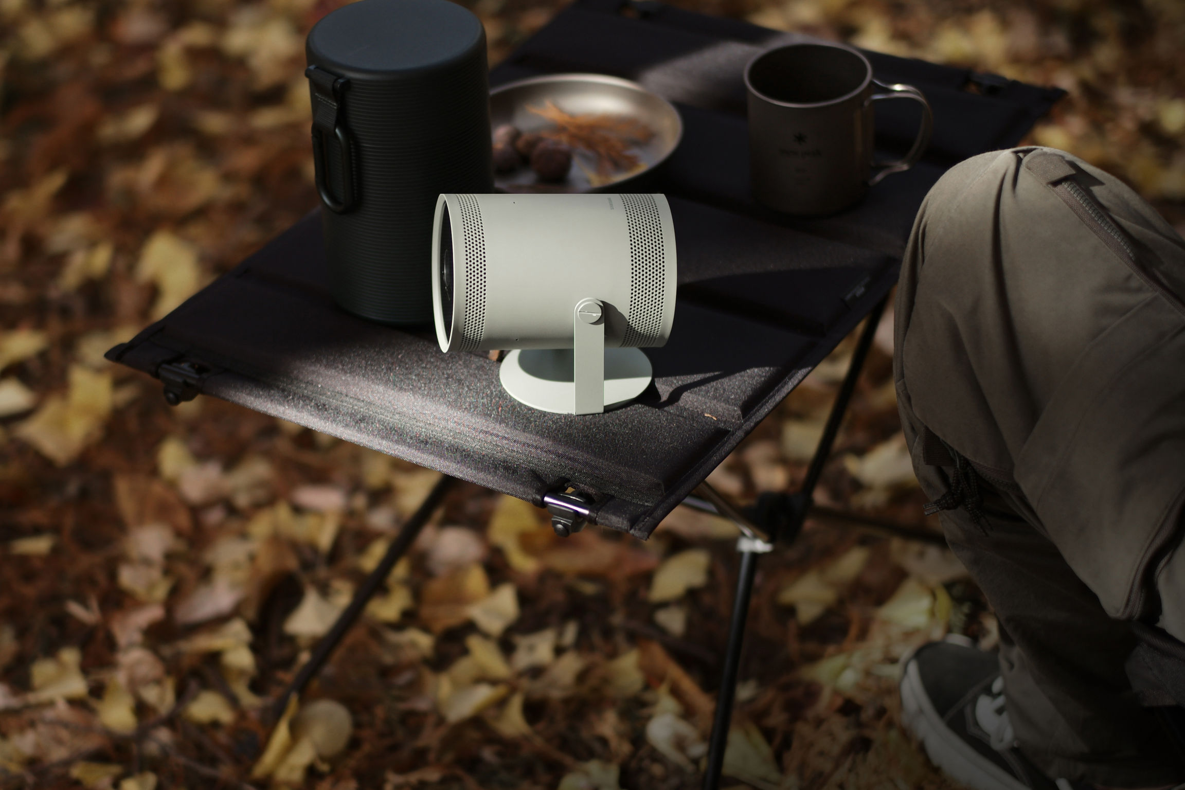 product design，Television/video camera，Small projector，