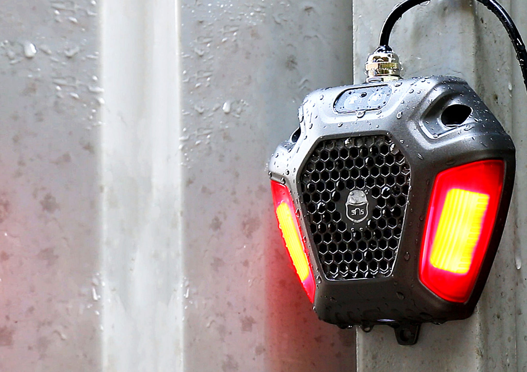 product design，Automobile/transportation，Truck blind spot alarm，