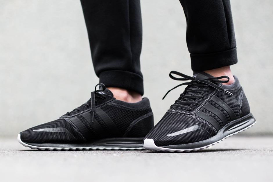 rubber，sneakers，adidas，