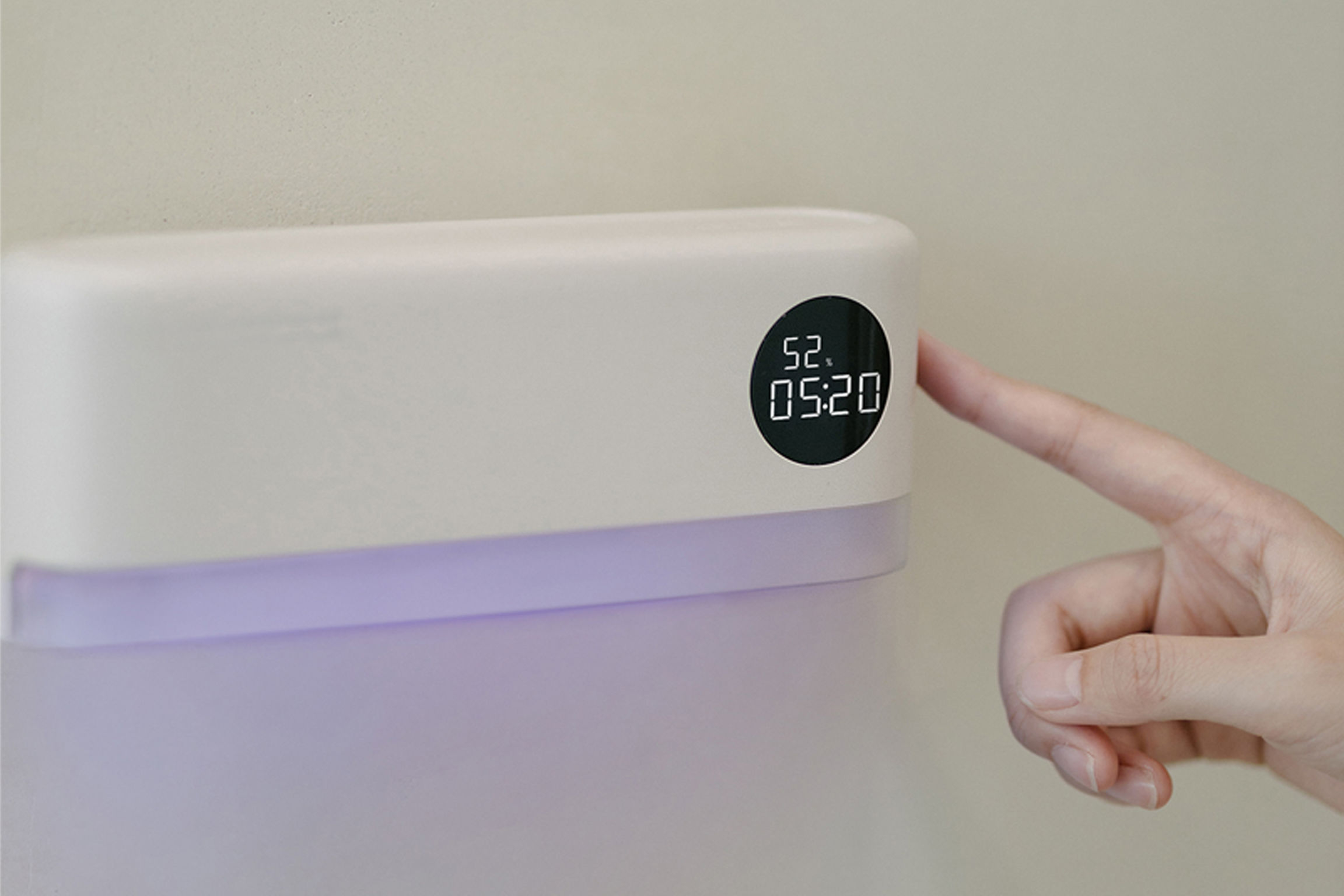 product design，bathroom，Toothbrush disinfectant，