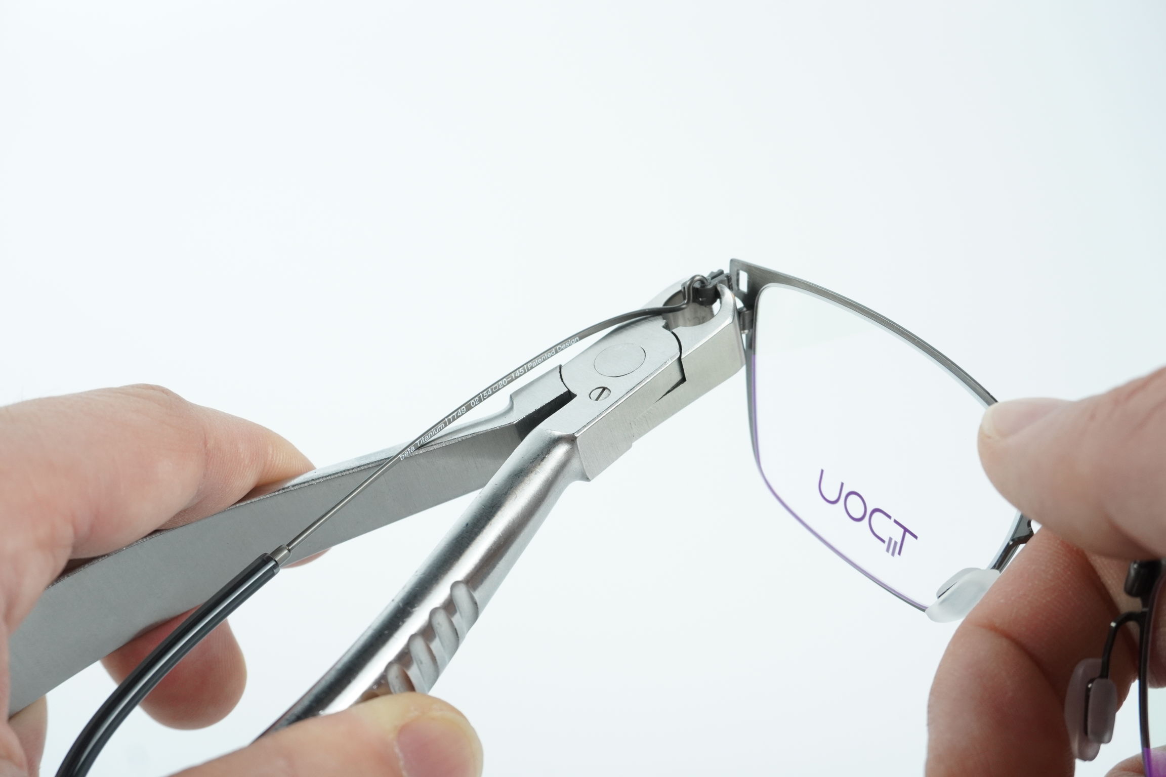 product design，leisure time，glasses，