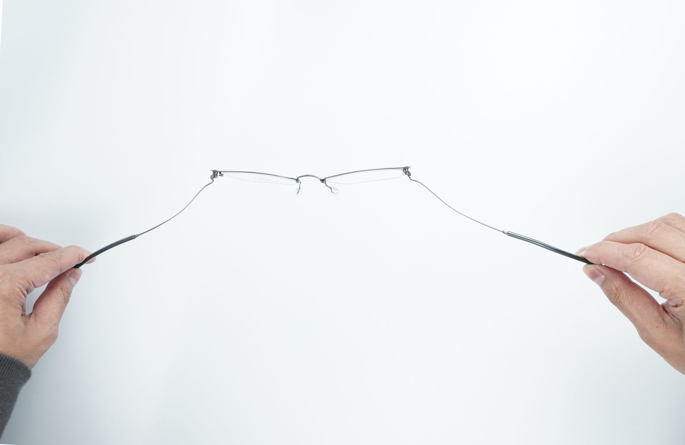 product design，leisure time，glasses，