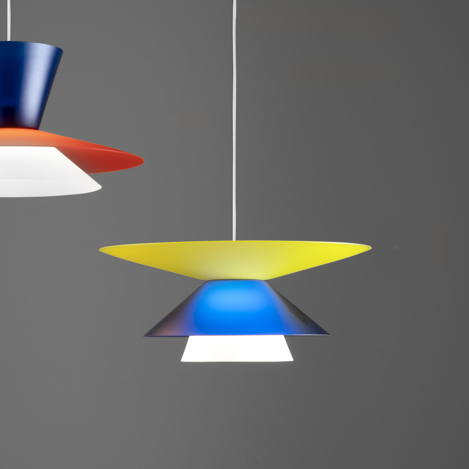 product design，lighting，a chandelier，