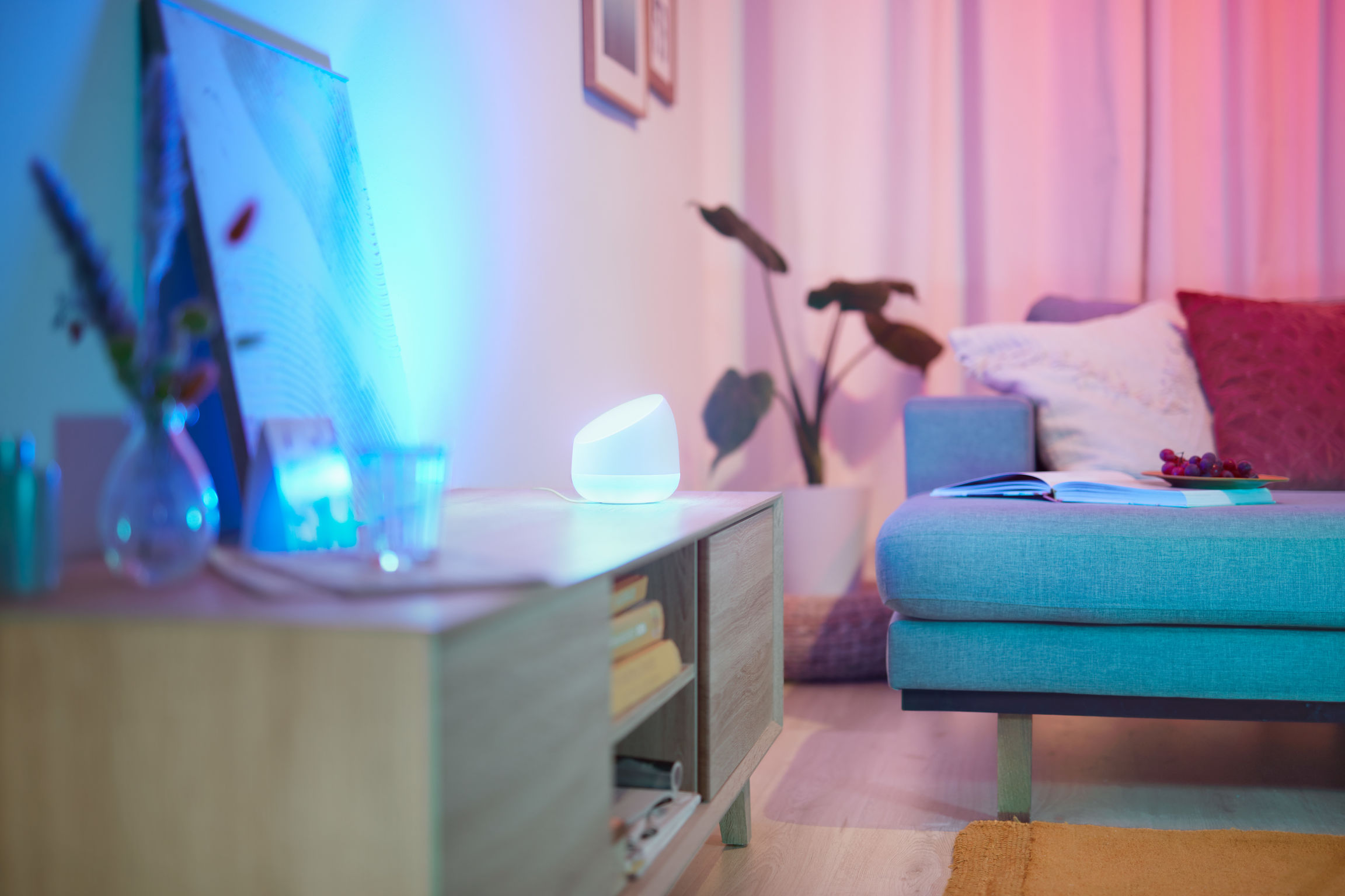 product design，lighting，Desk lamp，