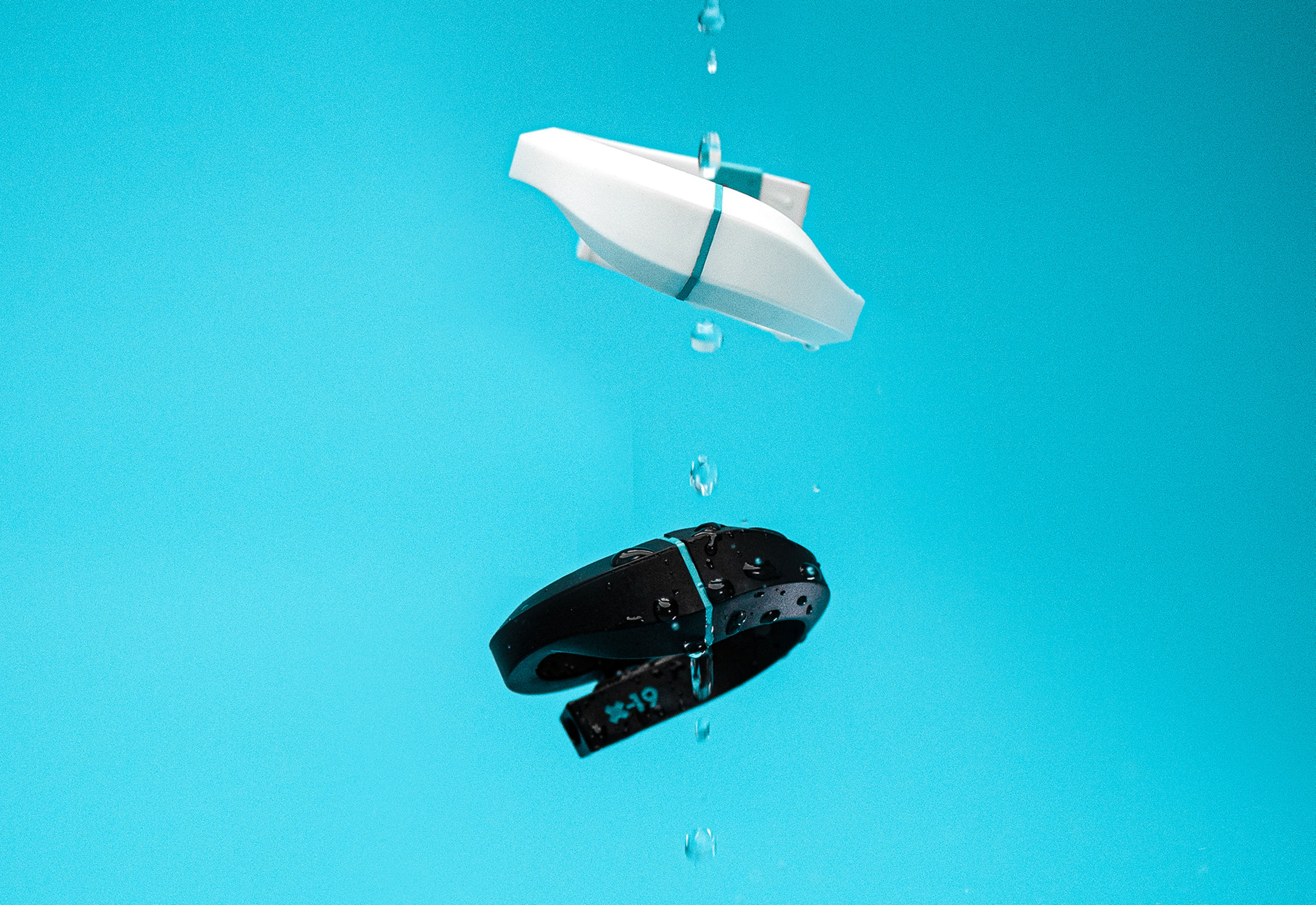 product design，Beauty/care，Disinfectant dispensing wristband，