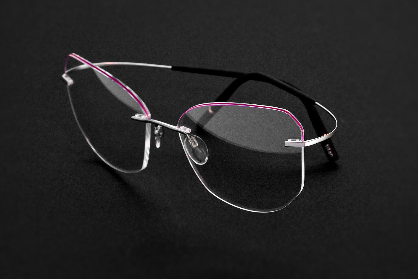 product design，leisure time，glasses，