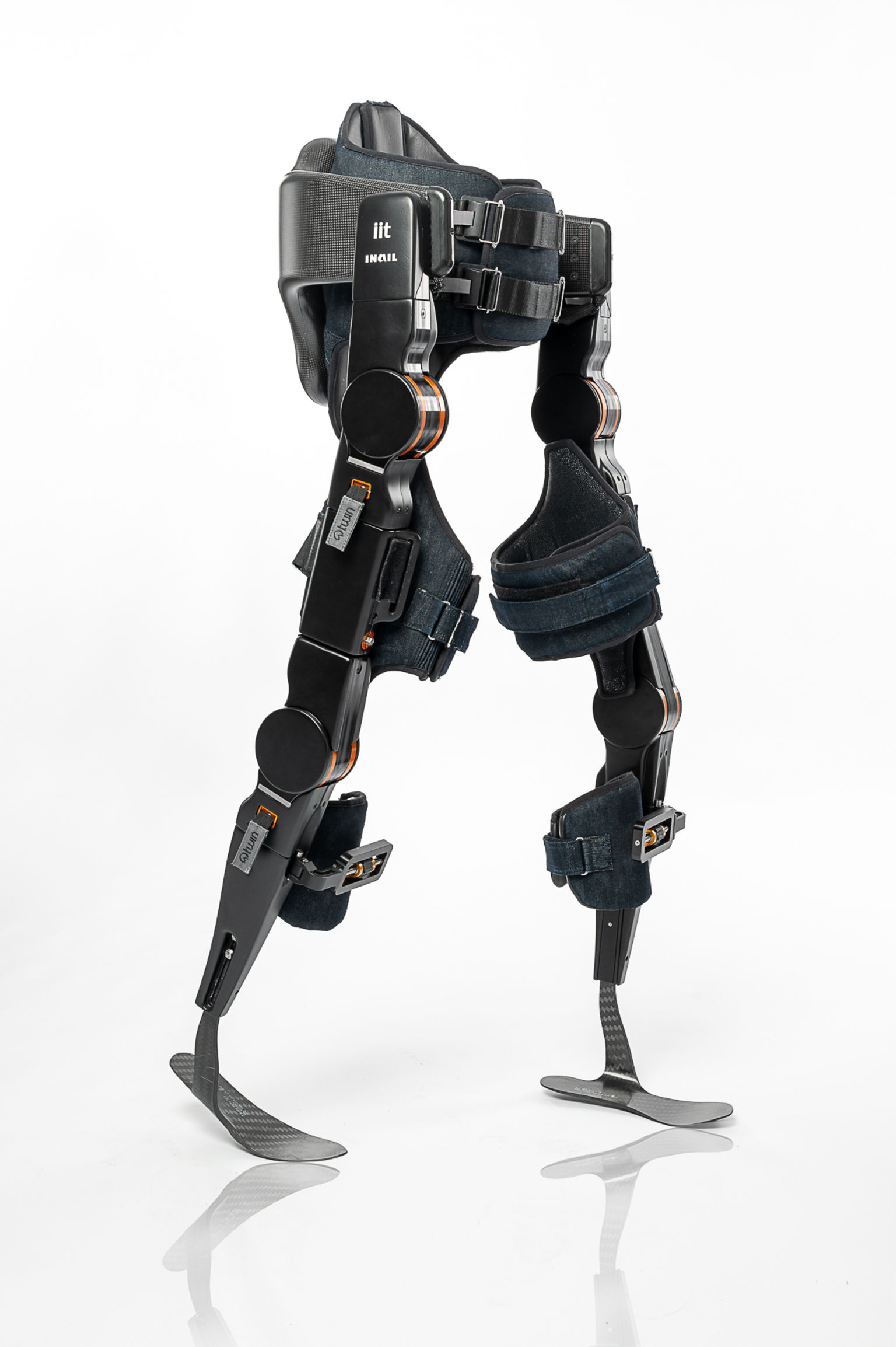 product design，Medicine/Health，paraplegic exoskeleton，