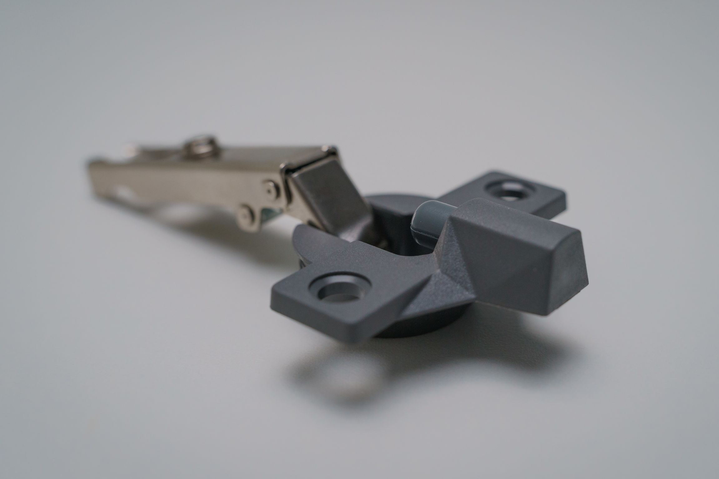 product design，Furniture/Home Decoration，Bathroom cabinet door hinge，