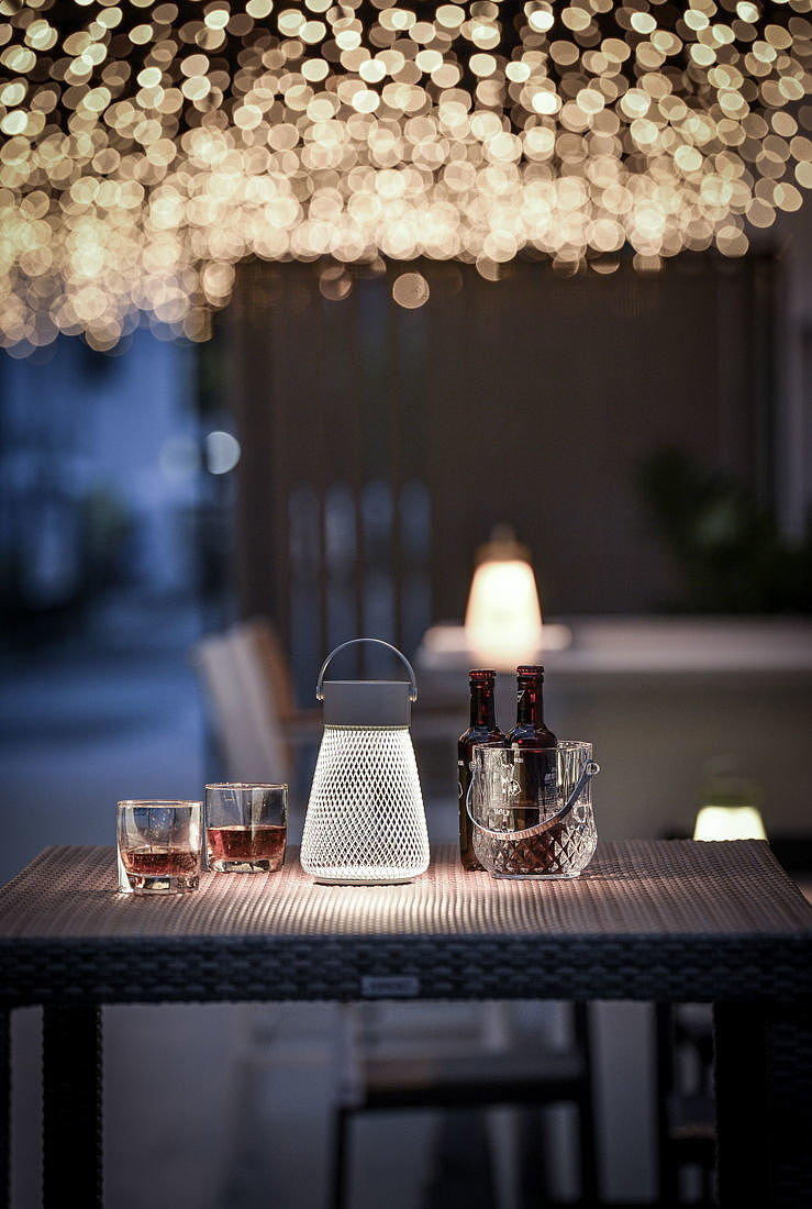 product design，lighting，outdoor light，