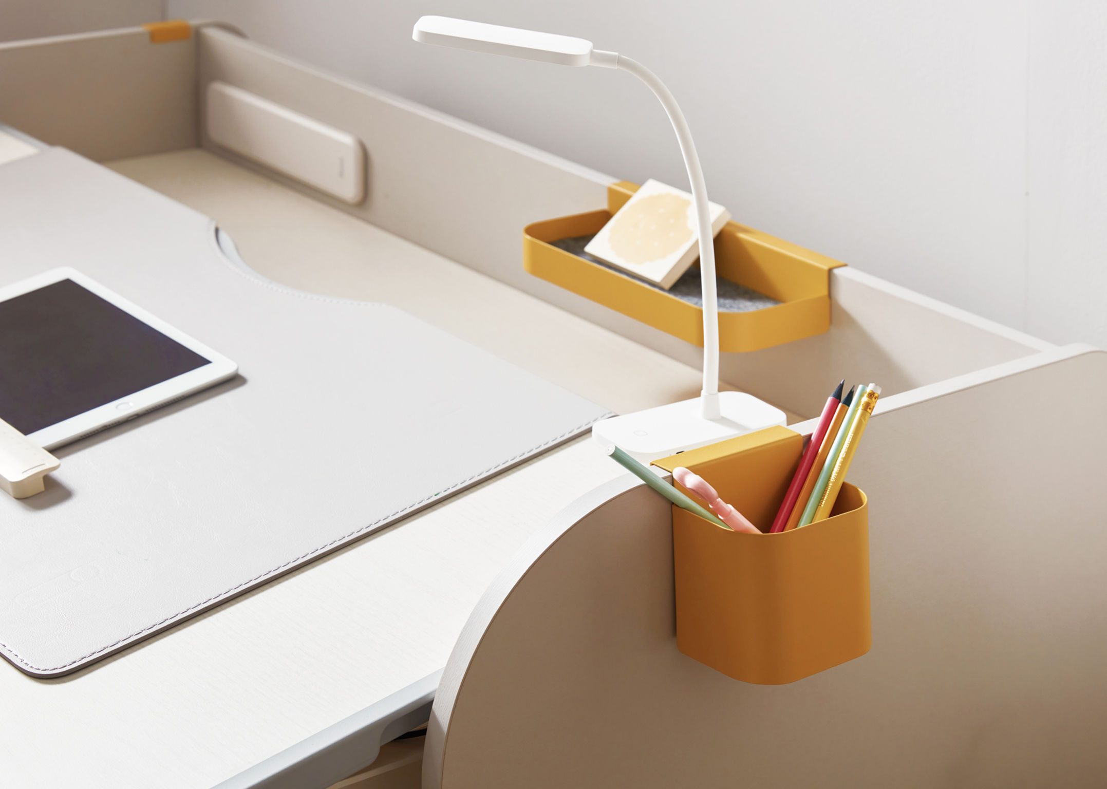 product design，Baby products，Table，