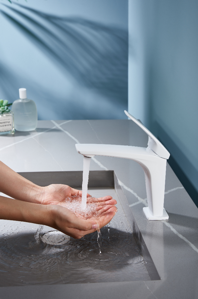 Light luxury，Simplicity，