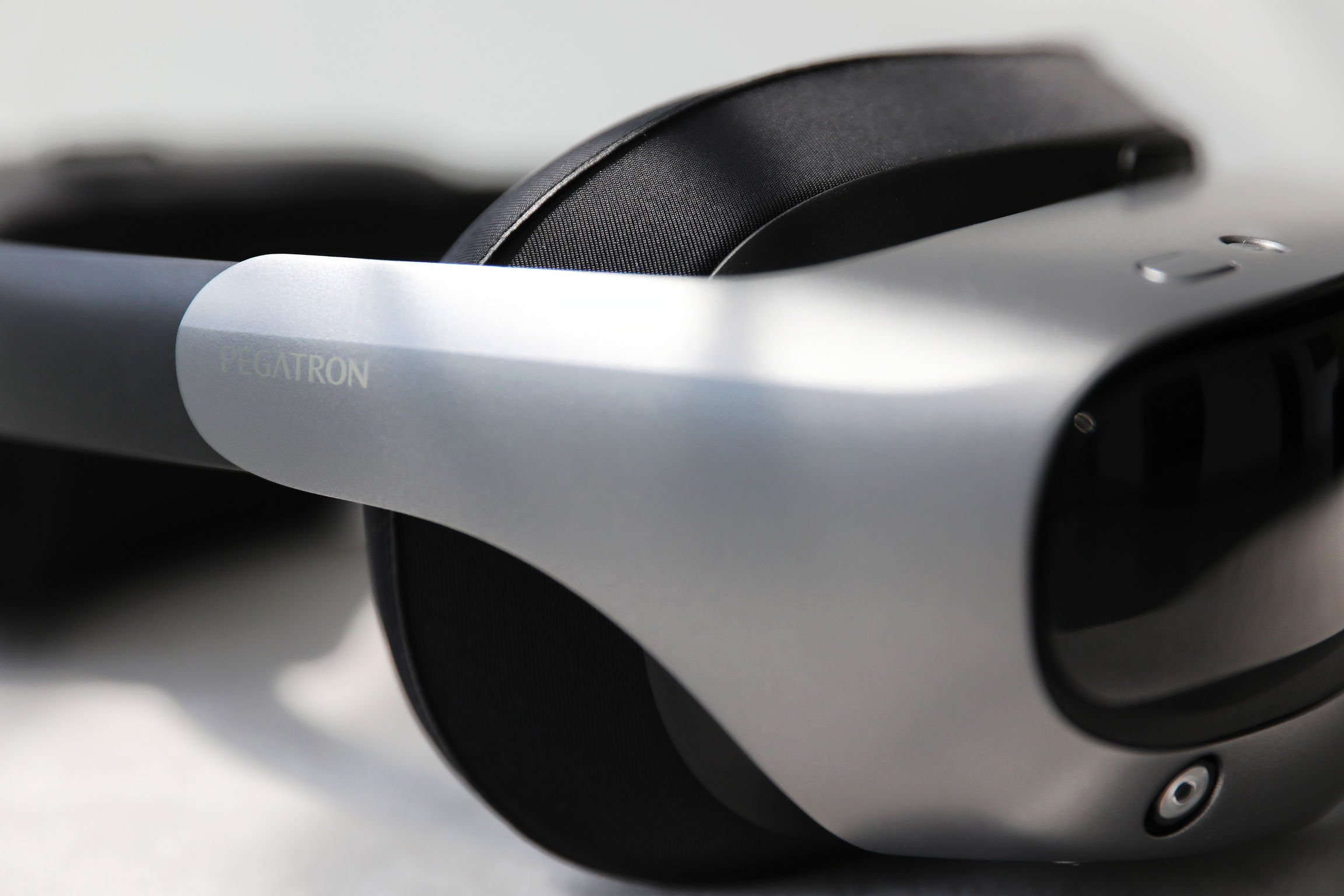 product design，E-sports/virtual reality technology products，Virtual reality headset，