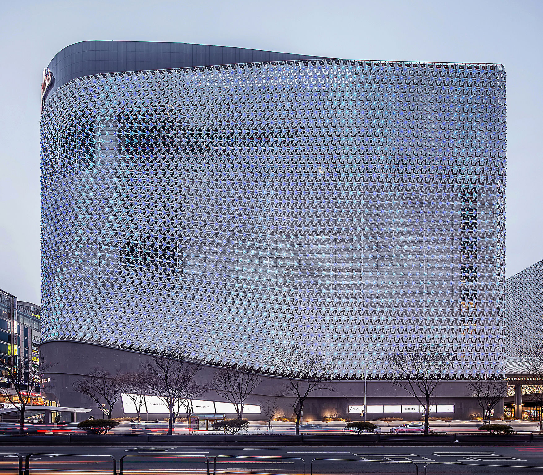 Architectural design，Commercial retail/sightseeing and leisure，Front，