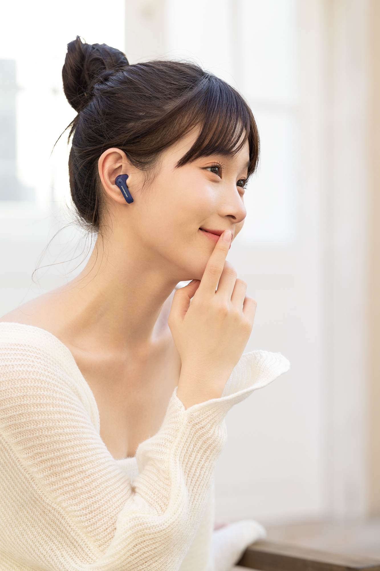 Magic sound，Bluetooth headset，model，