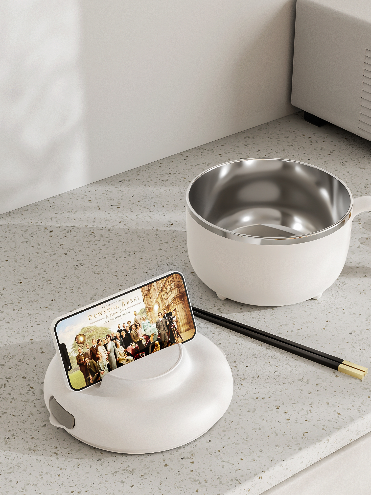 Instant noodles bowl，Chasing drama artifact，One food per person，