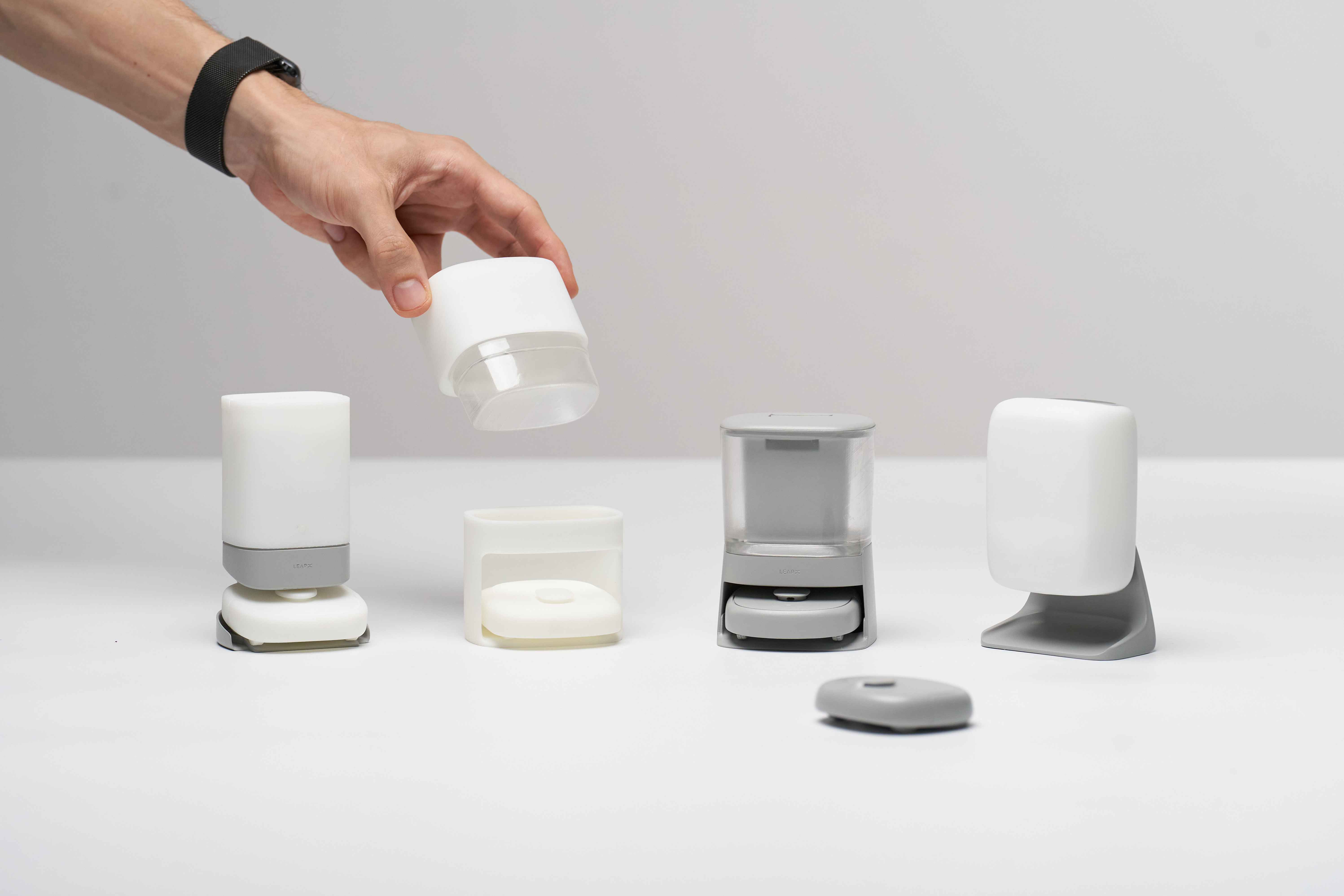 industrial design，science and technology，innovate，intelligence，automation，Mopping robot，Cleaning robot，Household robot，