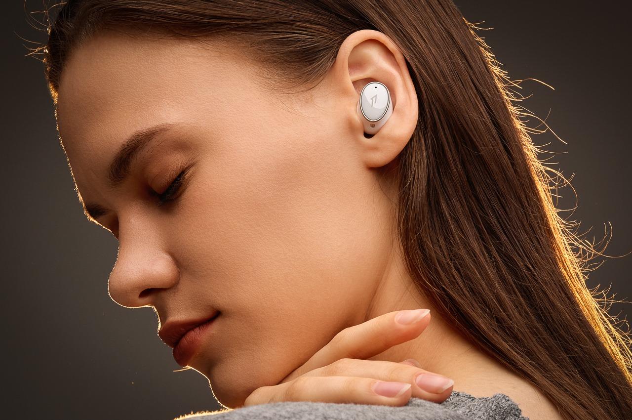 Bluetooth headset，Appearance design，exquisite，product design，