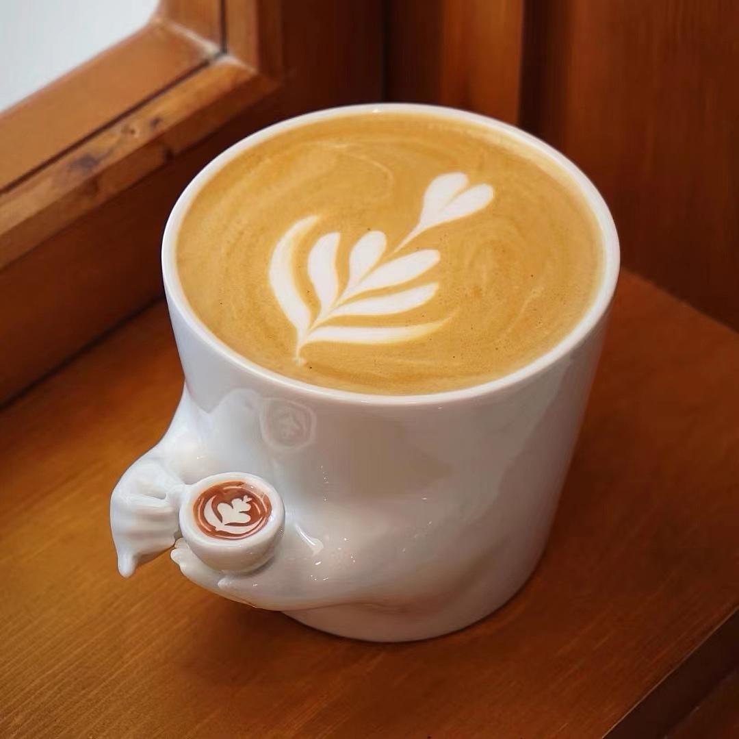 Ceramic cup，Galactic magnetic field，manual，Hold the cup in hand，